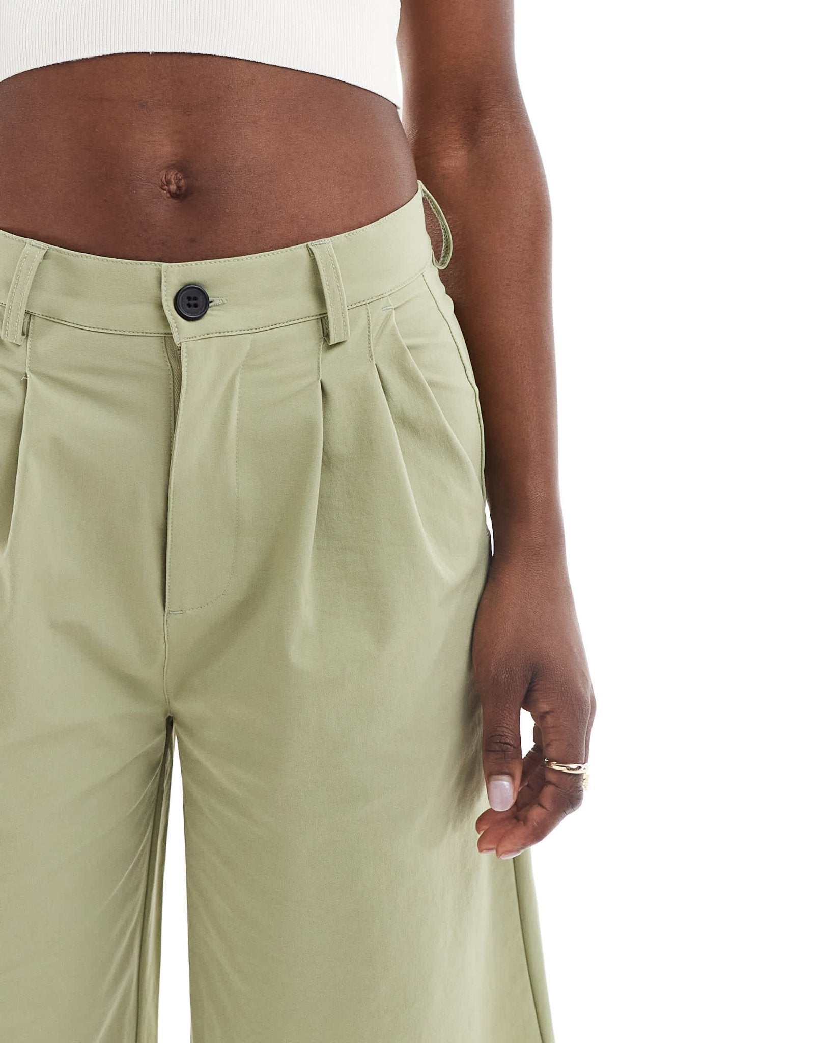 Noisy May high waisted bermuda shorts in sage - ASOS Sample Sale EU Store