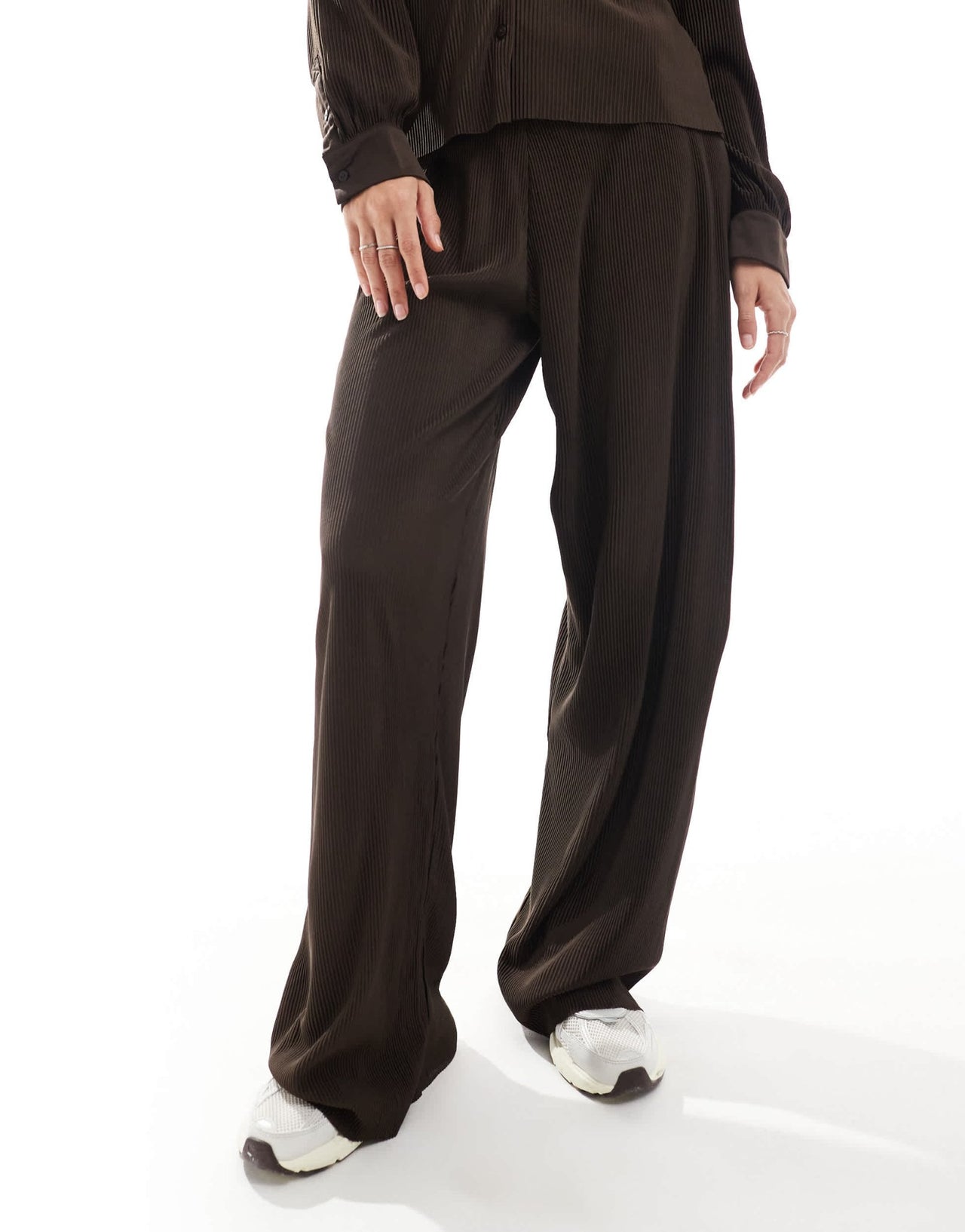 Object plisse trouser co - ord in chocolate brown - ASOS Sample Sale EU Store