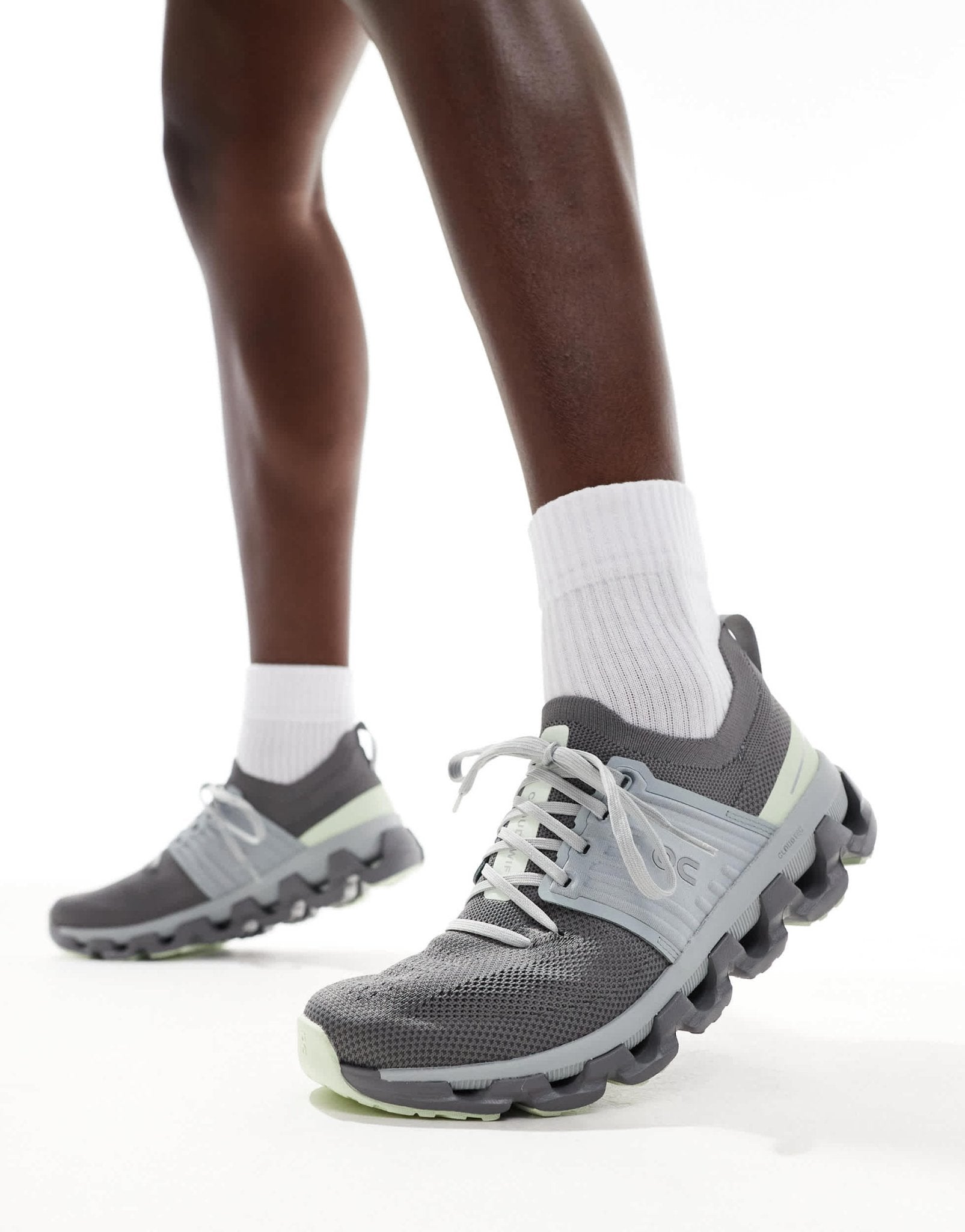 ON Cloudswift 3 running trainers in khaki and grey - ASOS Sample Sale EU Store
