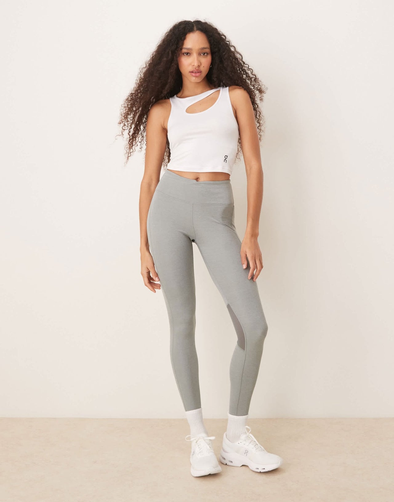 ON Studio cut - out gym top in white - ASOS Sample Sale EU Store