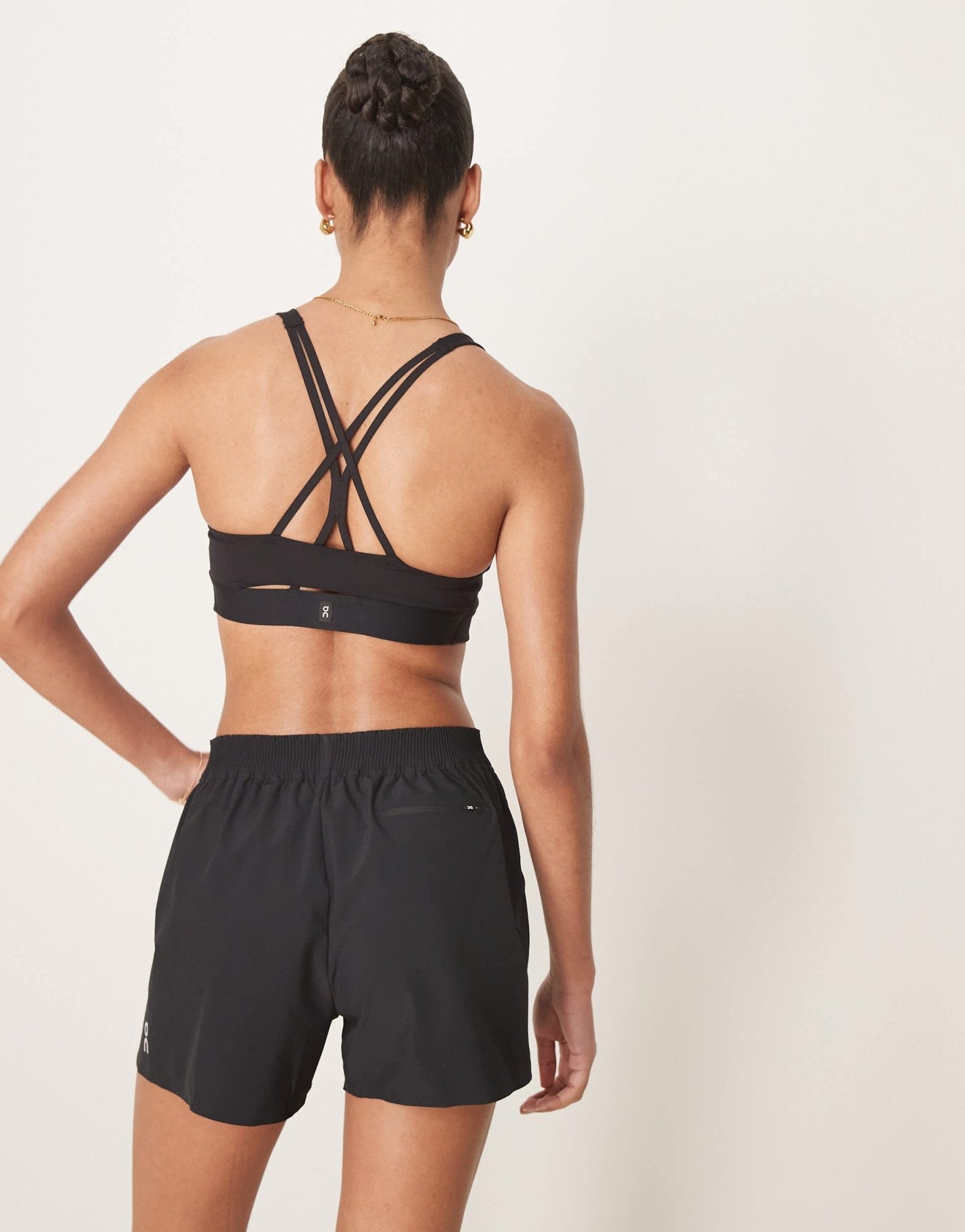 ON Train gym shorts in black - ASOS Sample Sale EU Store