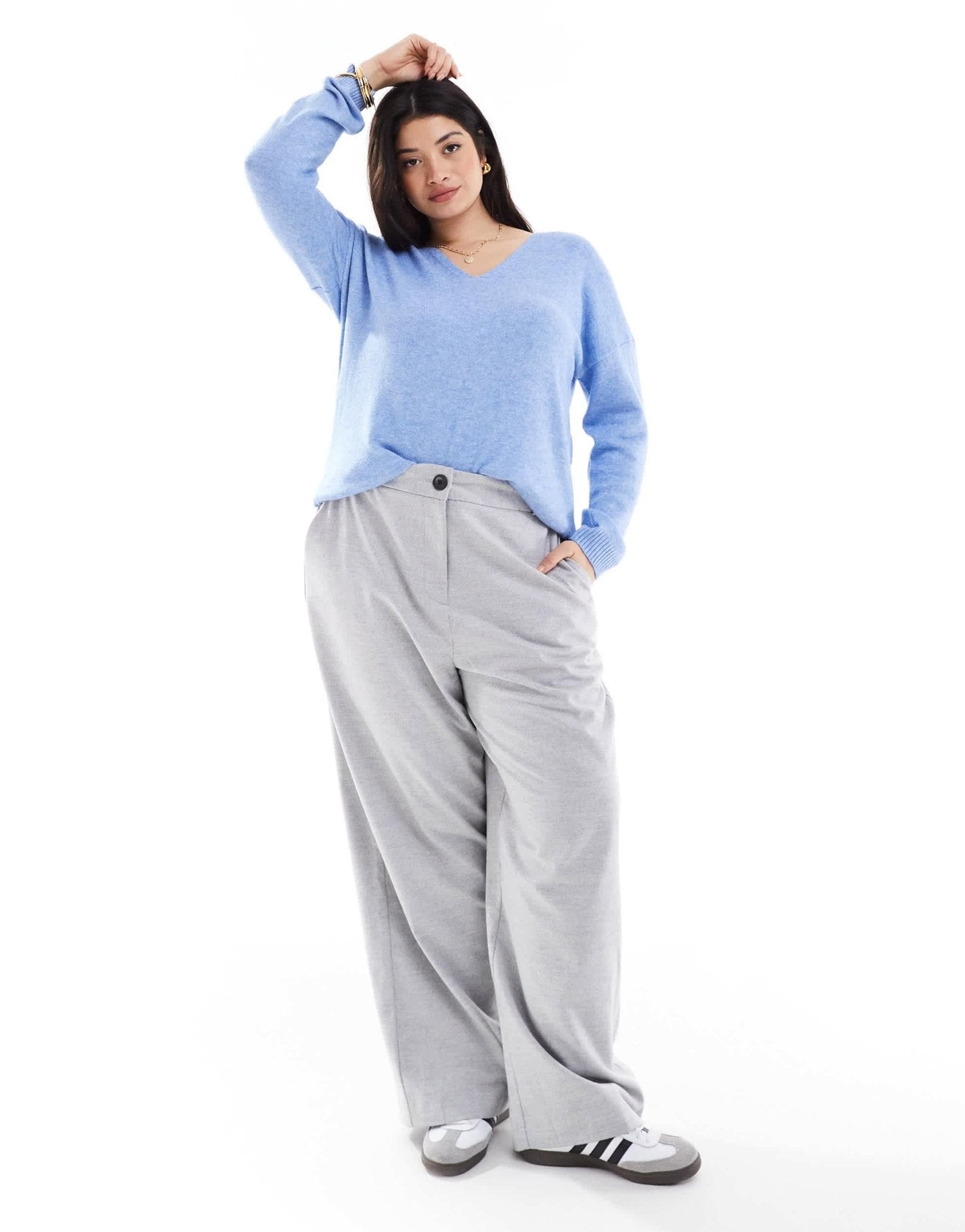ONLY Curve v neck jumper in blue - ASOS Sample Sale EU Store
