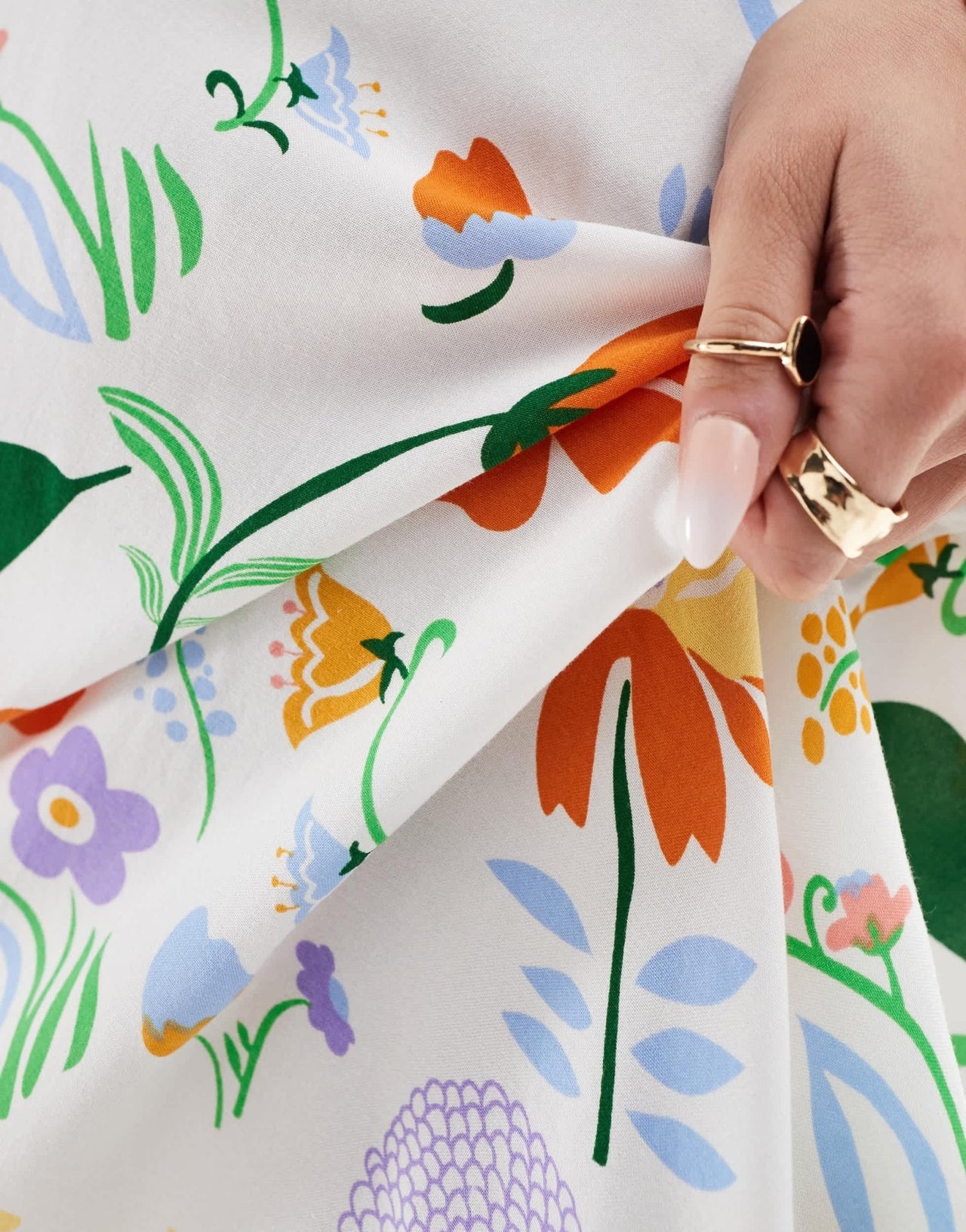 ONLY floral print maxi skirt in white - ASOS Sample Sale EU Store