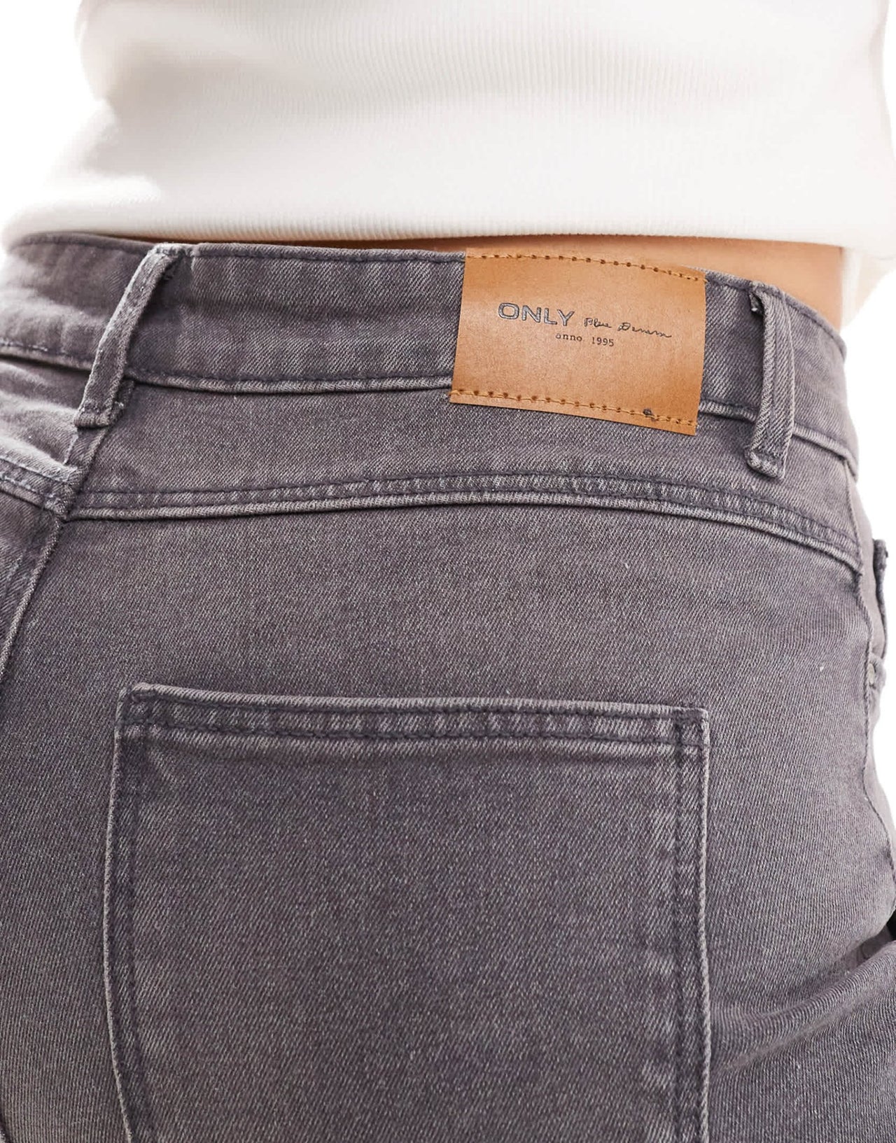 ONLY high waisted skinny fit jean in mid wash grey - ASOS Sample Sale EU Store