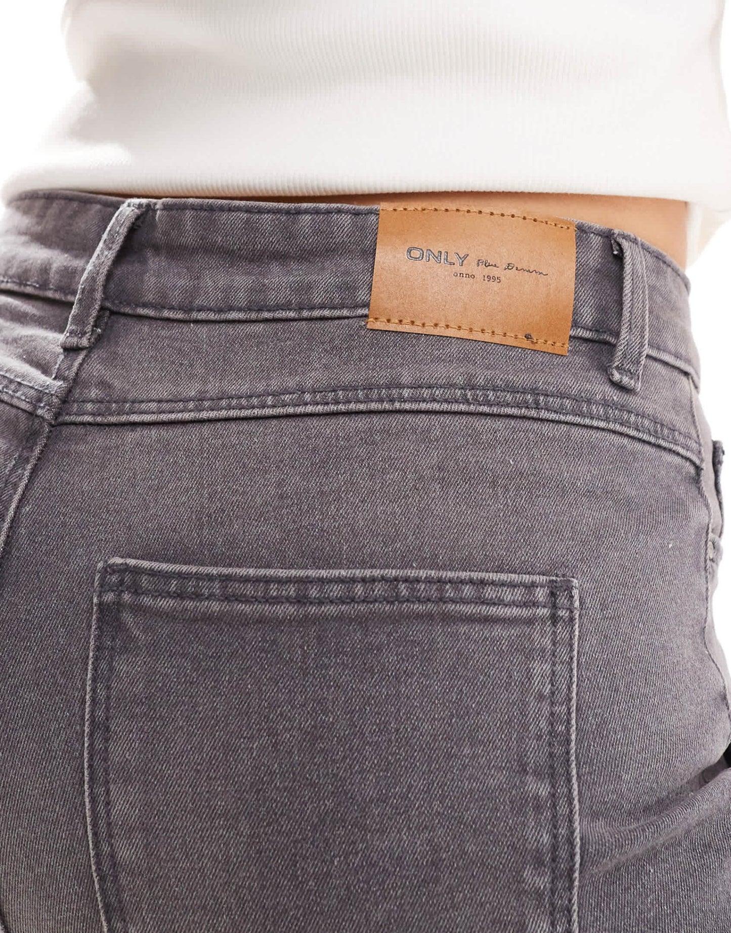 ONLY high waisted skinny fit jean in mid wash grey - ASOS Sample Sale EU Store