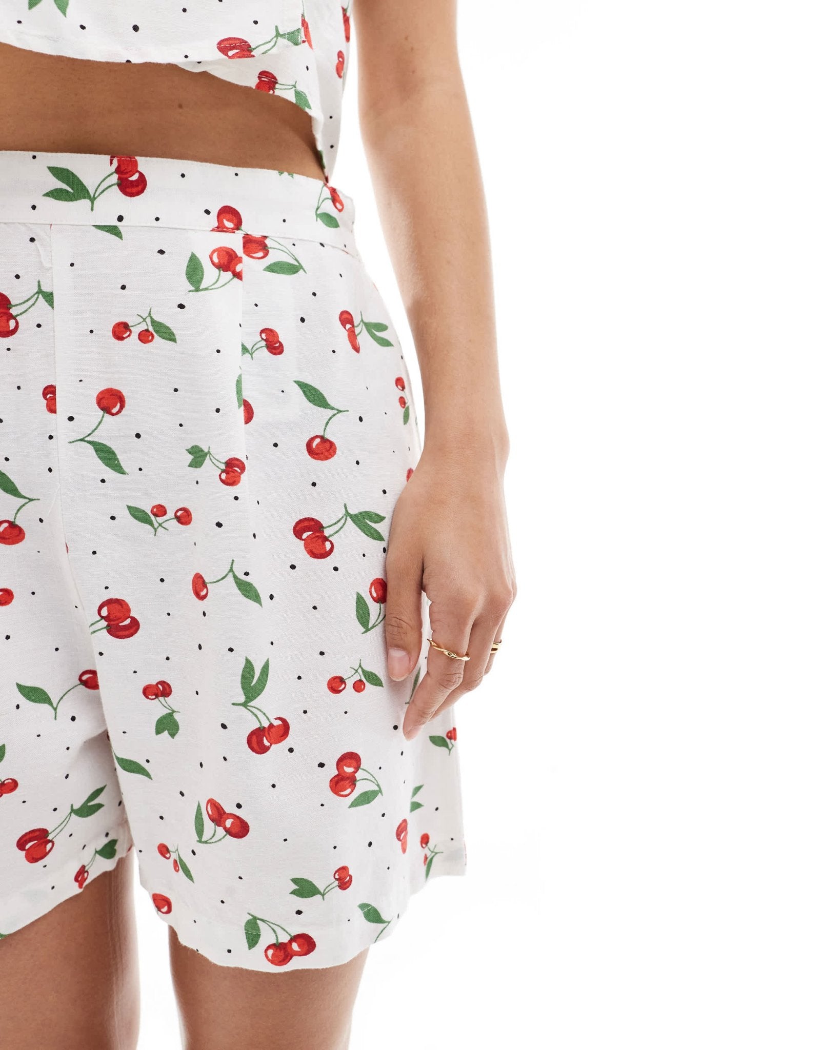 ONLY linen mix short co - ord in cherry print - ASOS Sample Sale EU Store