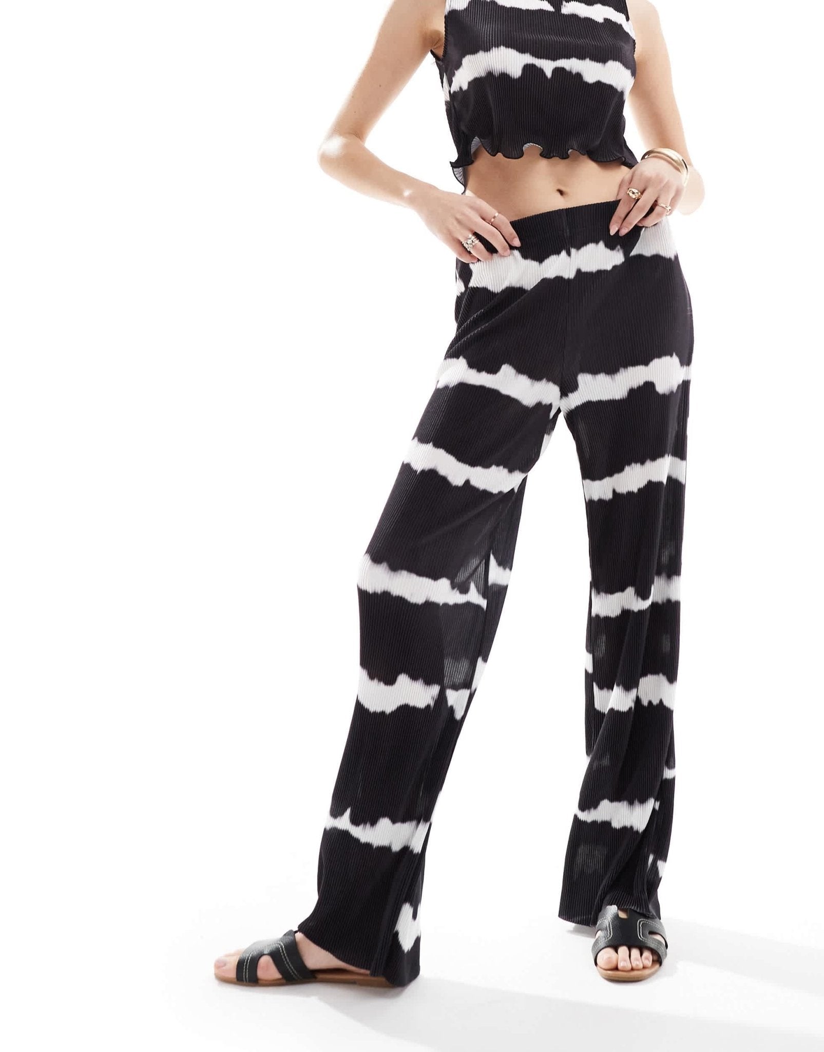 ONLY plisse tie dye trouser co - ord in black - ASOS Sample Sale EU Store