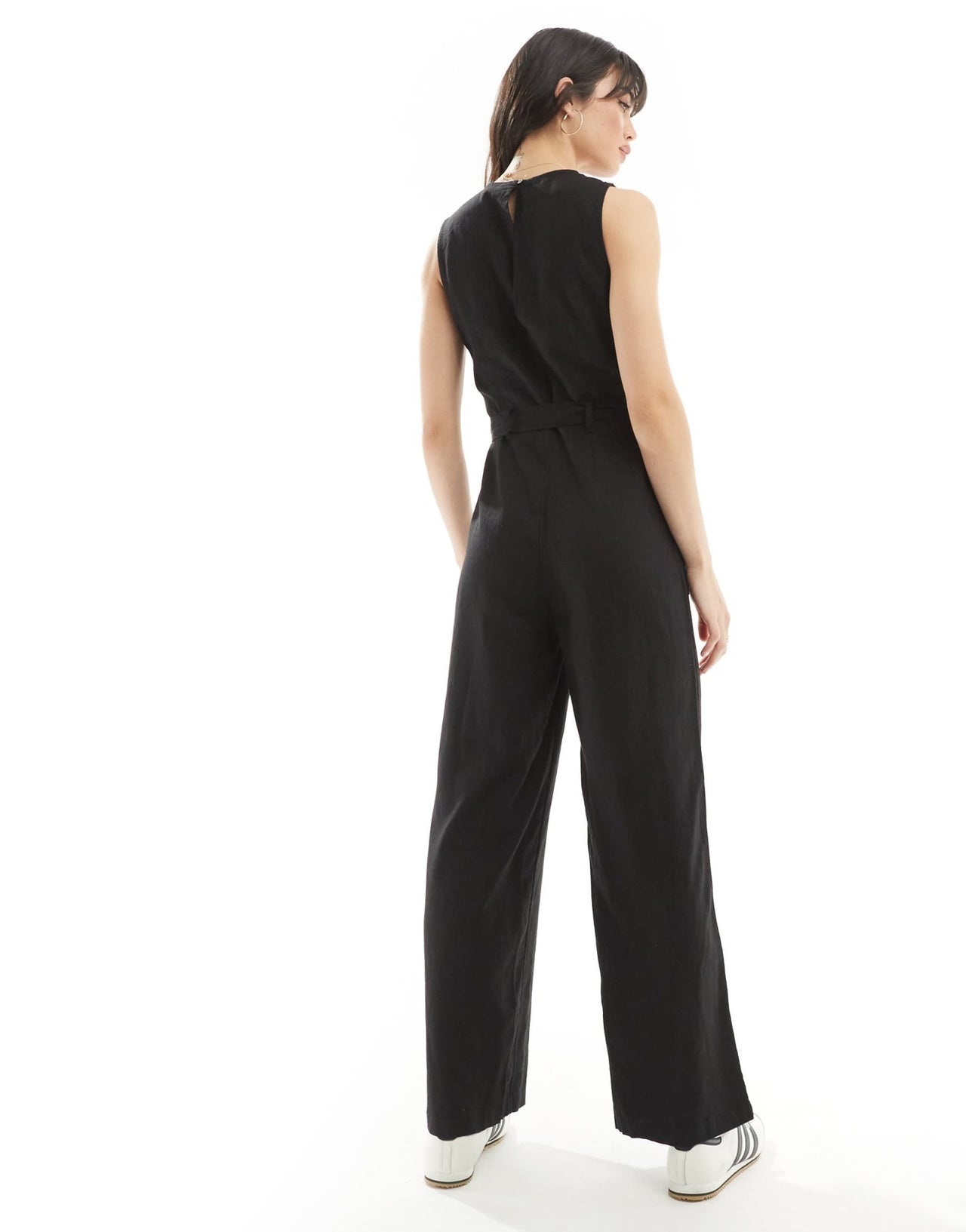 ONLY sleeveless belted linen mix jumpsuit in black - ASOS Sample Sale EU Store