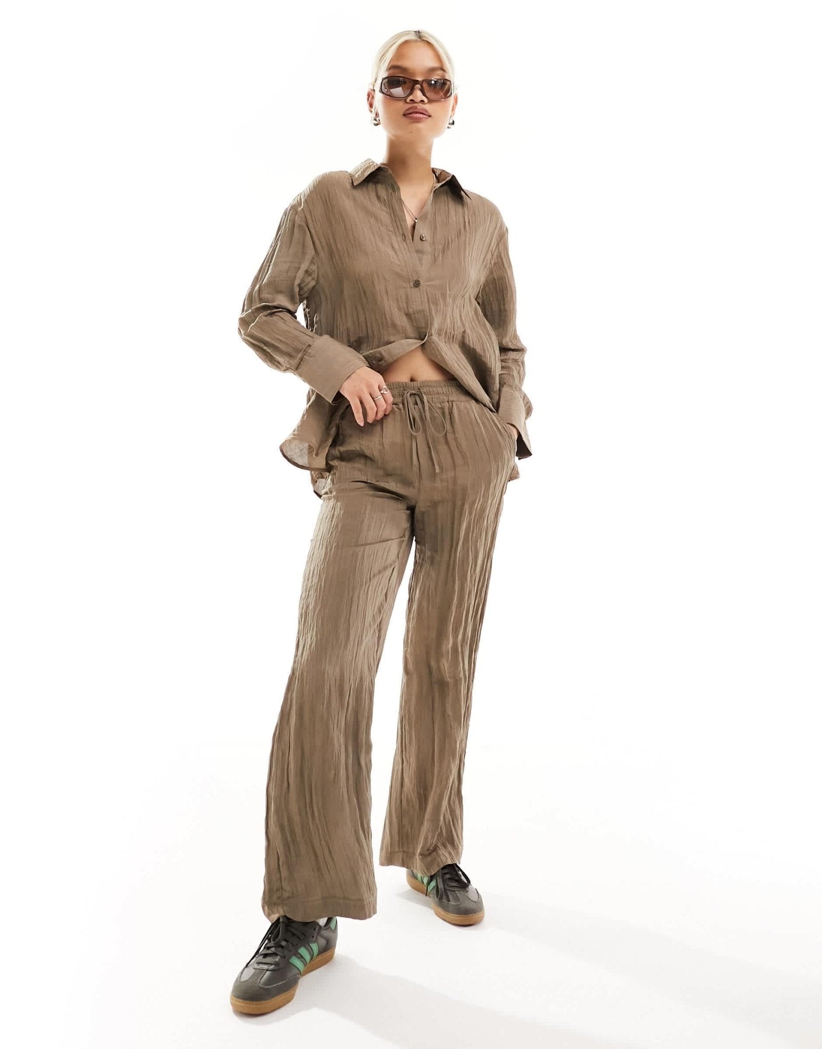 ONLY textured wide leg trouser co - ord in light brown - ASOS Sample Sale EU Store