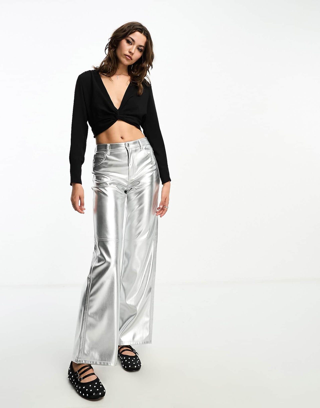 ONLY twist front cropped blouse in black - ASOS Sample Sale EU Store