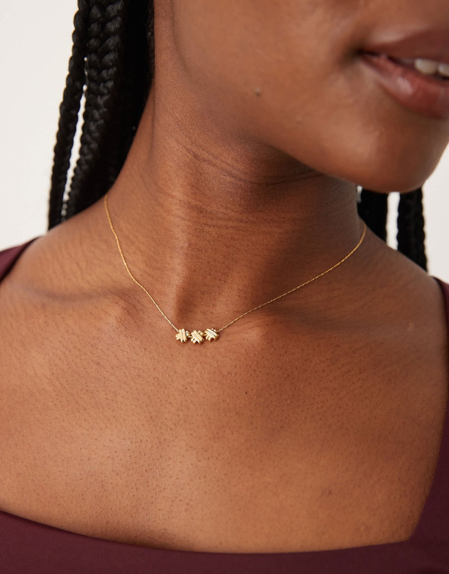 Orelia cross trio thread necklace in 18k gold plated - ASOS Sample Sale EU Store