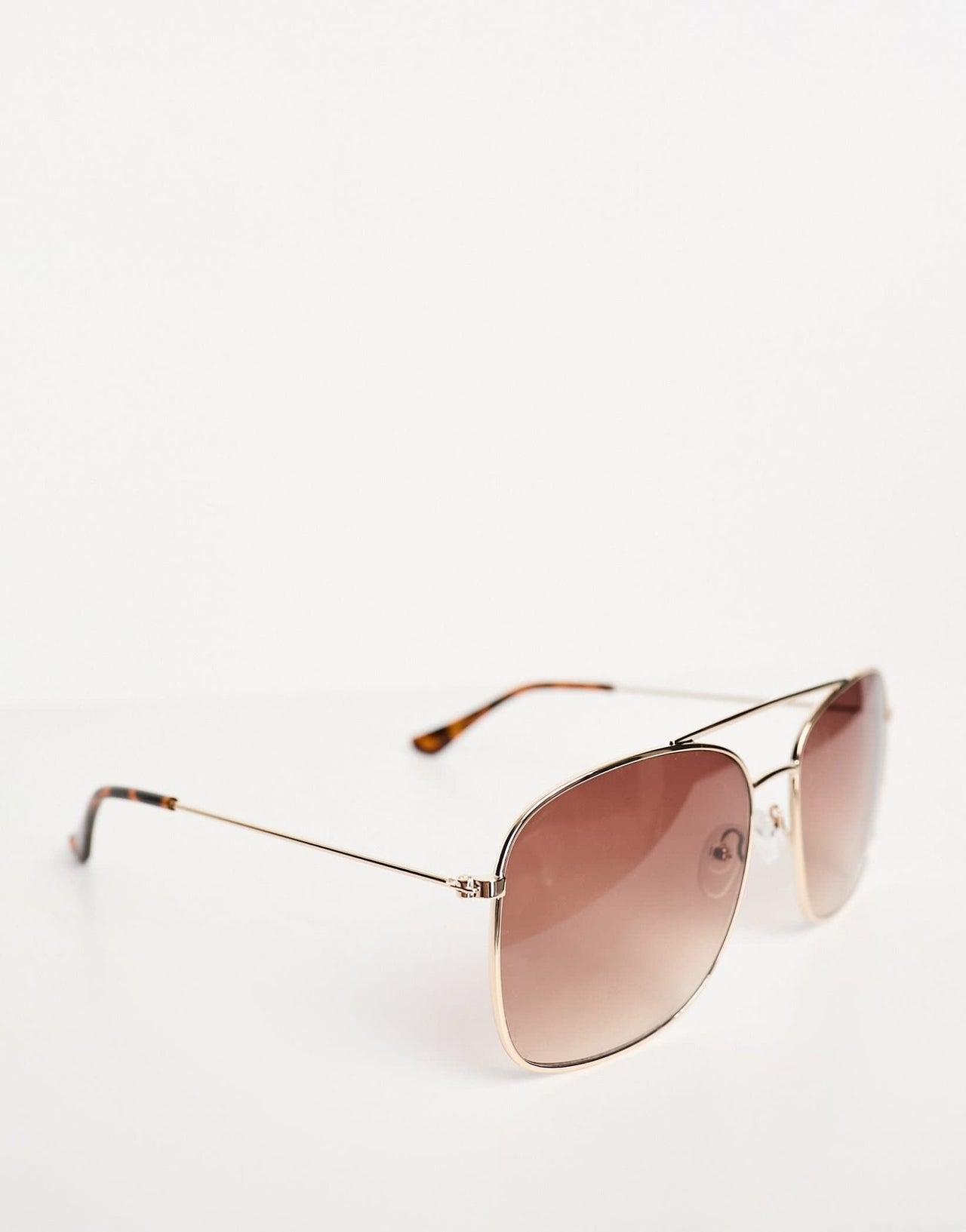 & Other Stories aviator sunglasses in gold - ASOS Sample Sale EU Store