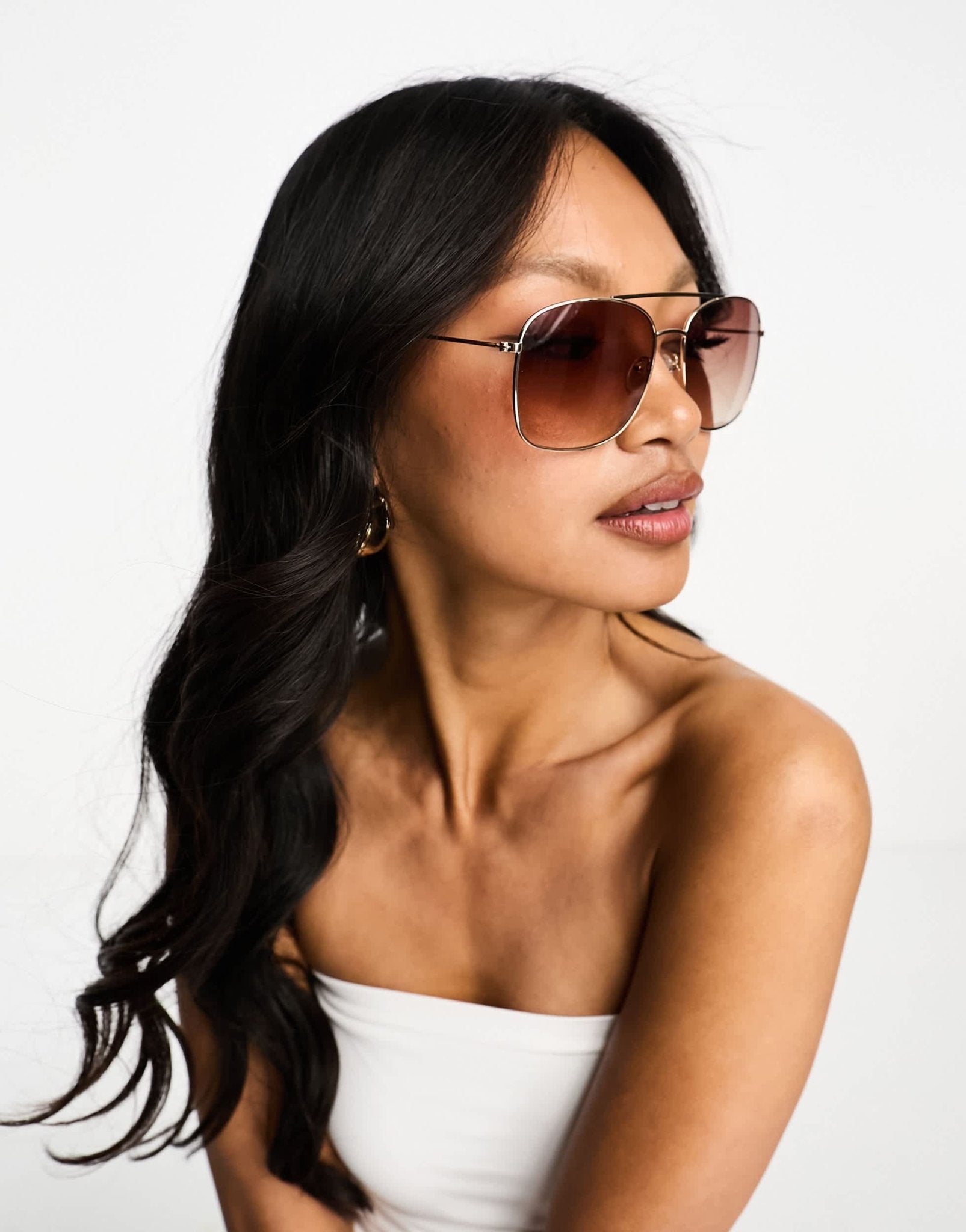 & Other Stories aviator sunglasses in gold - ASOS Sample Sale EU Store