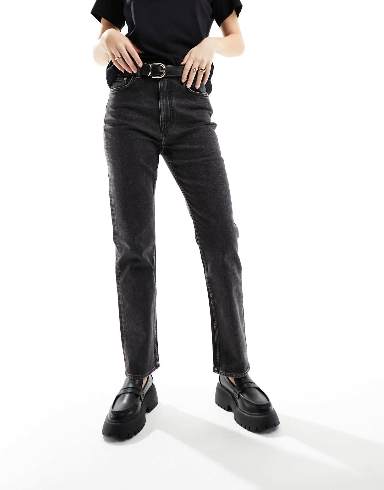 & Other Stories high waist slim leg jeans in salt and pepper black - ASOS Sample Sale EU Store