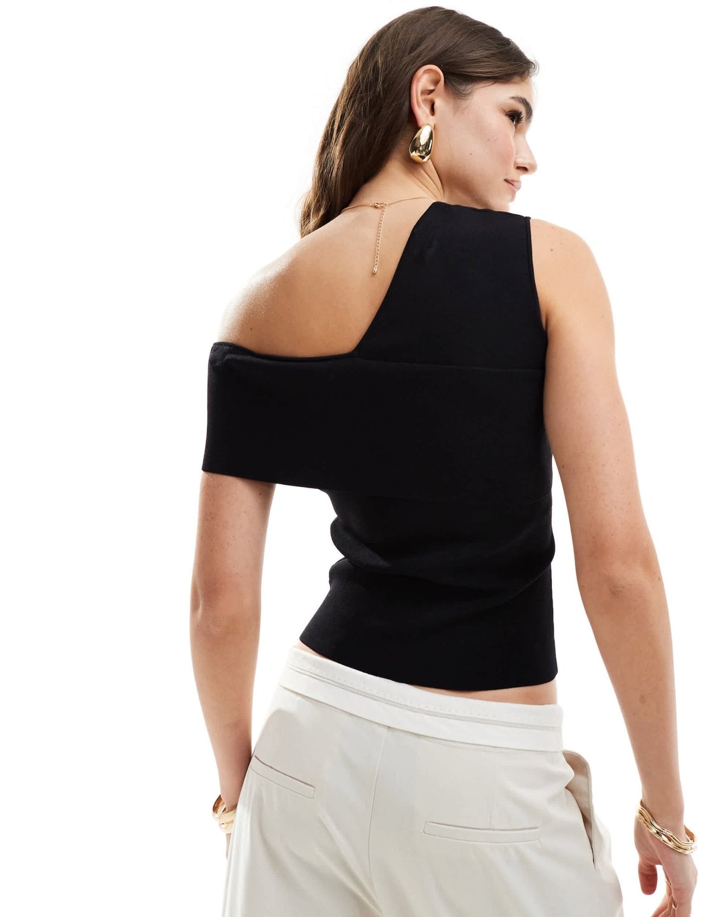 & Other Stories knitted top with asymmetric off - shoulder detail in black - ASOS Sample Sale EU Store