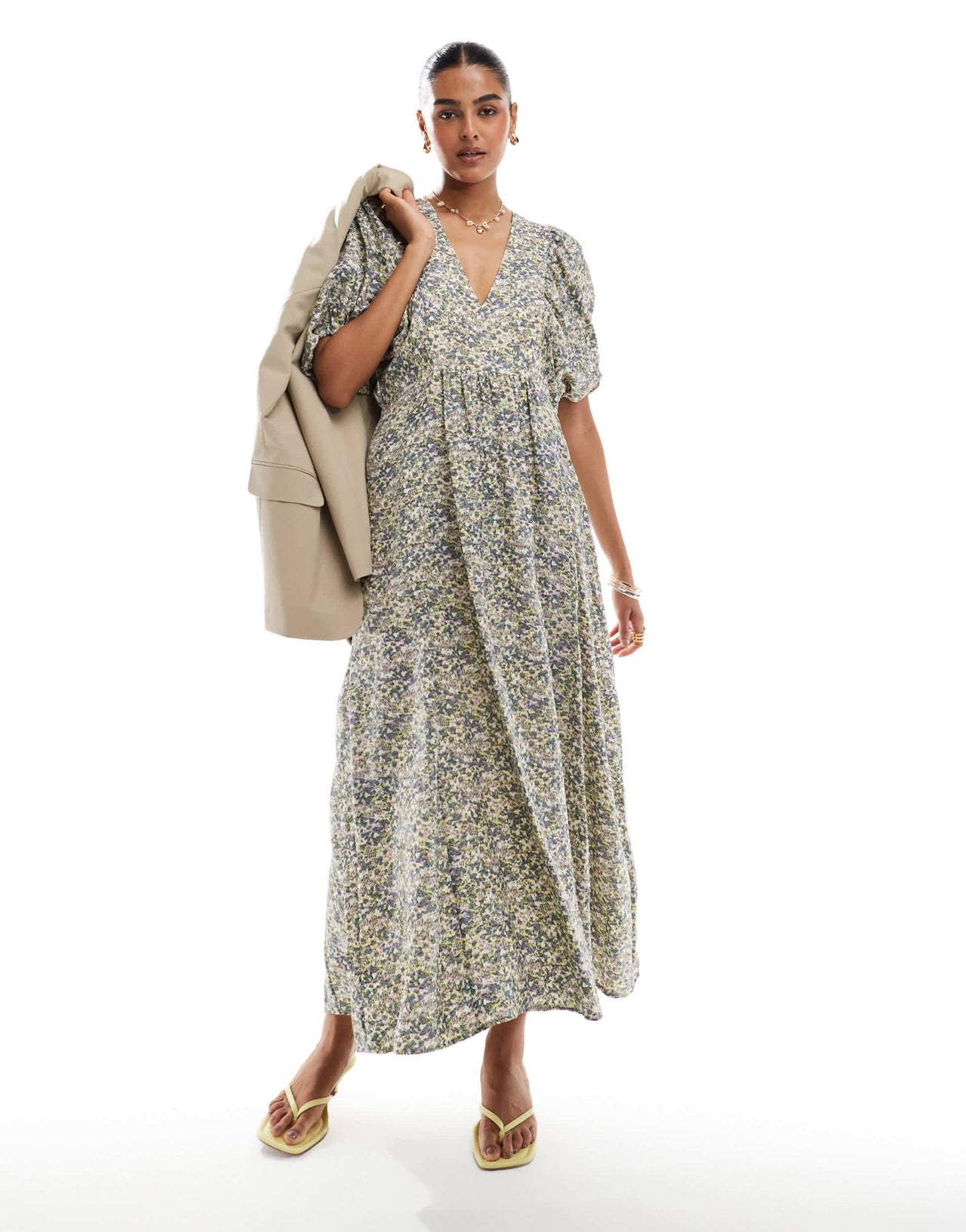 & Other Stories maxi dress with volume sleeves in muted floral jacquard print - ASOS Sample Sale EU Store
