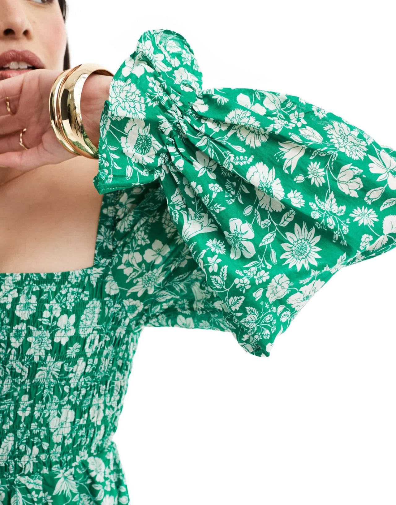 & Other Stories ruche bodice mini dress with volume sleeve and tiered hem in green floral print - ASOS Sample Sale EU Store