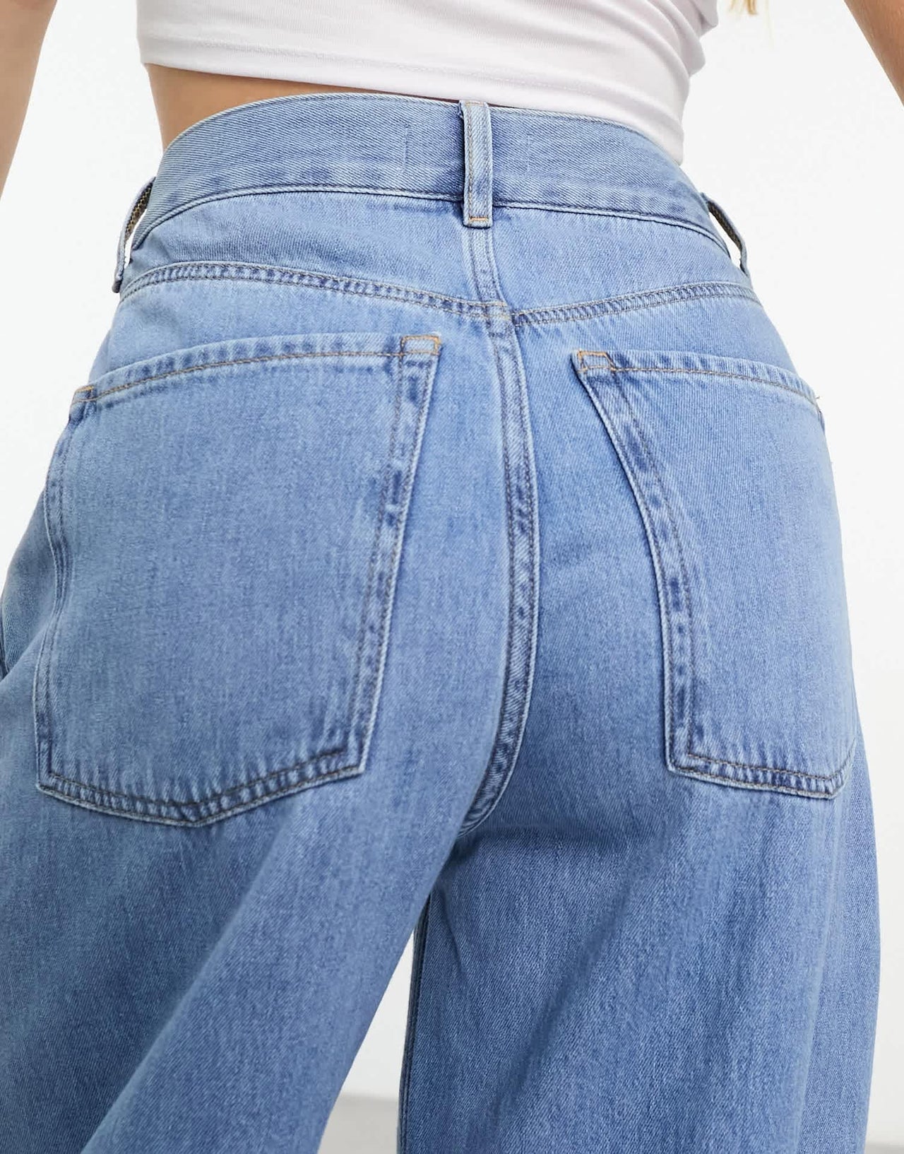 & Other Stories stone cut relaxed leg jeans in soft blue wash - ASOS Sample Sale EU Store
