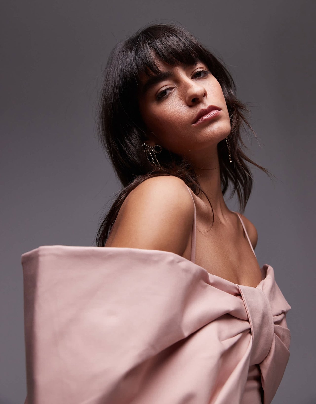 & Other Stories strapless mini dress with oversized bow detail in soft pink - ASOS Sample Sale EU Store
