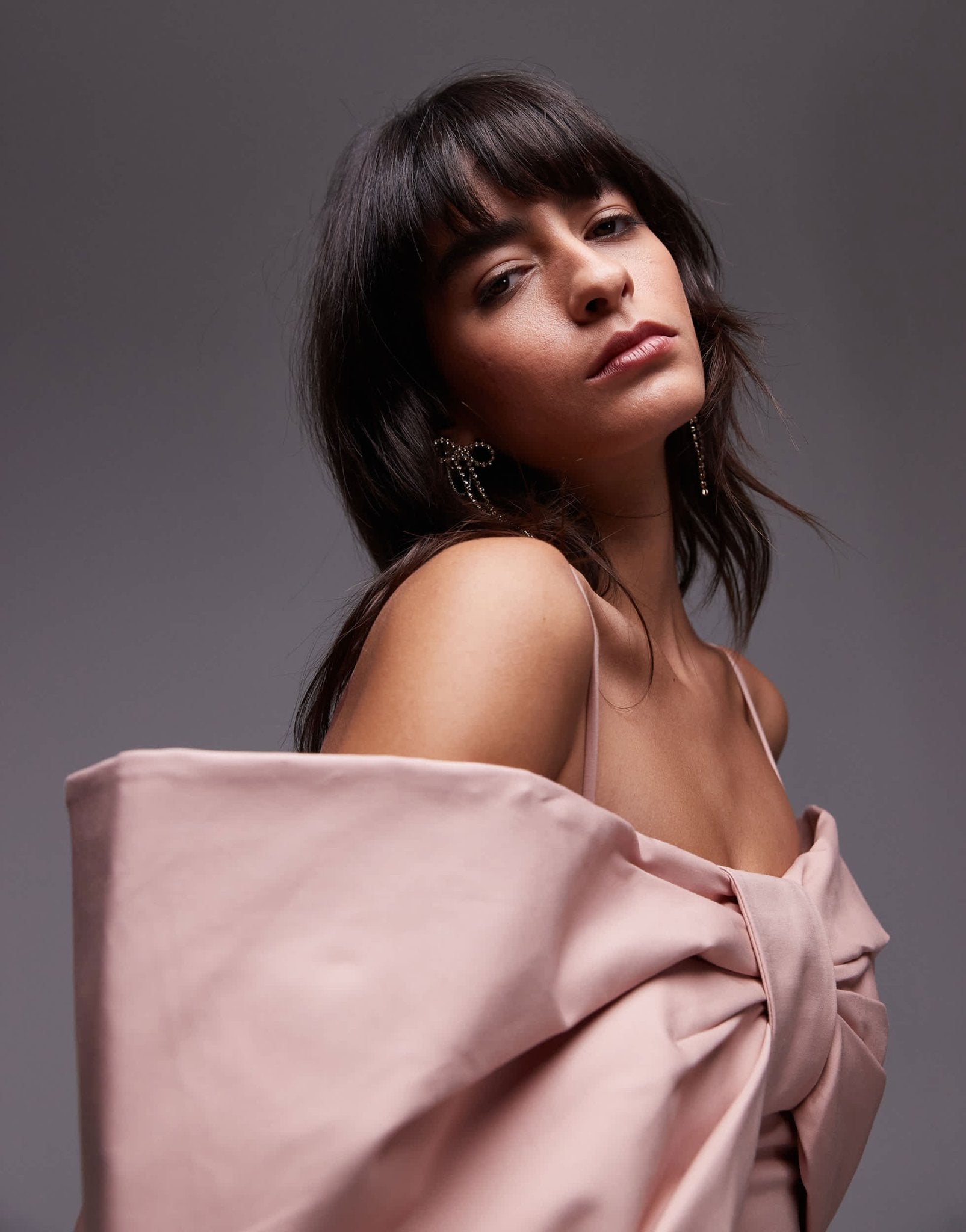 & Other Stories strapless mini dress with oversized bow detail in soft pink - ASOS Sample Sale EU Store