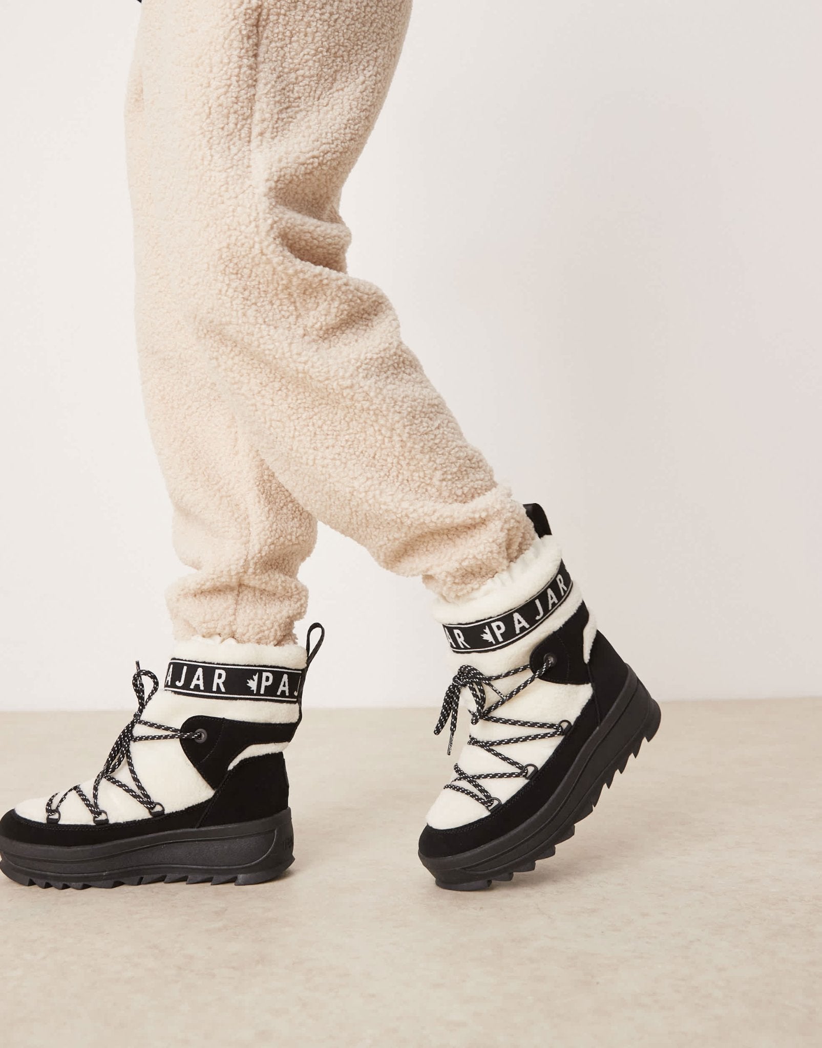 Pajar Galaxy Lama snow boot in white - ASOS Sample Sale EU Store