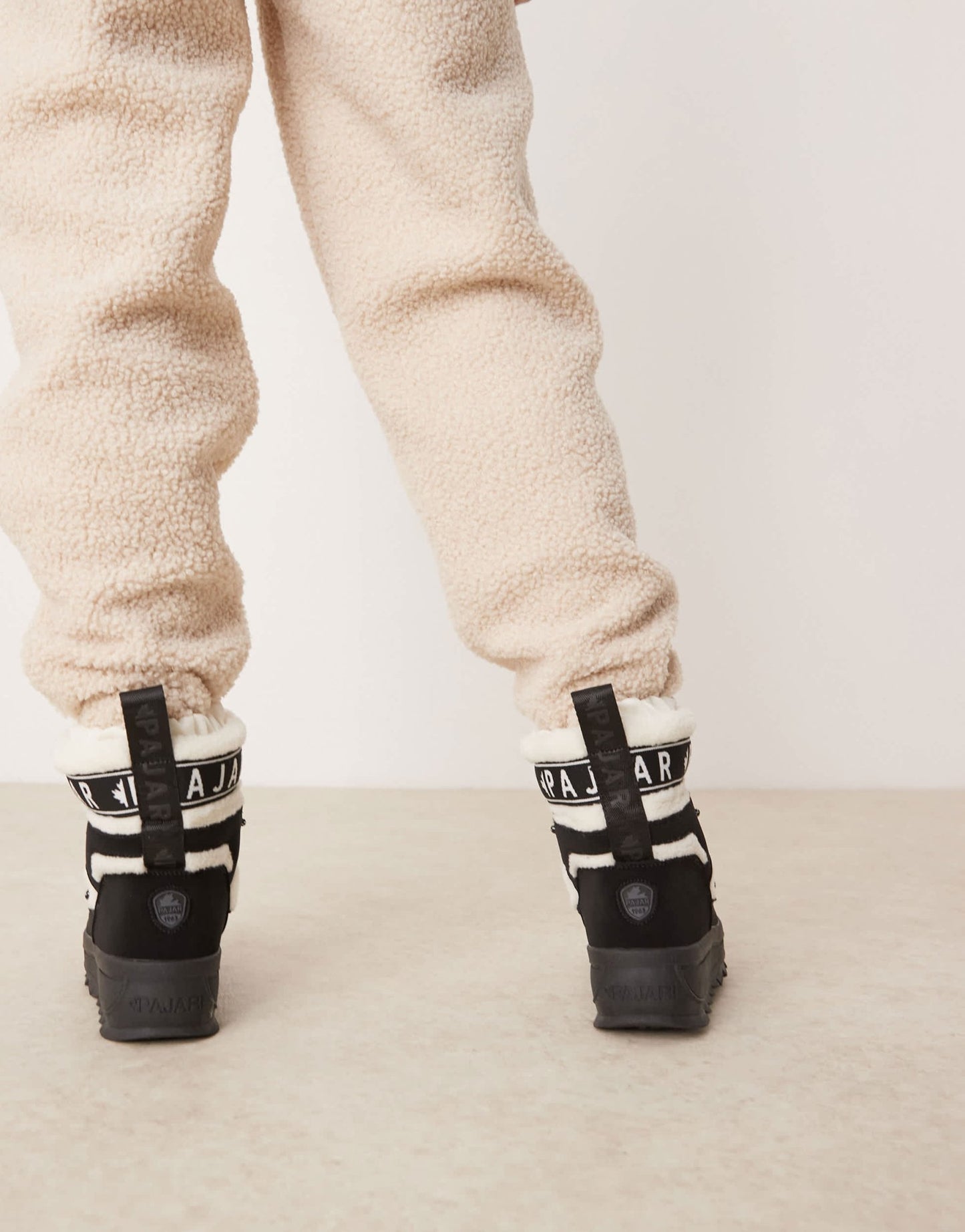 Pajar Galaxy Lama snow boot in white - ASOS Sample Sale EU Store