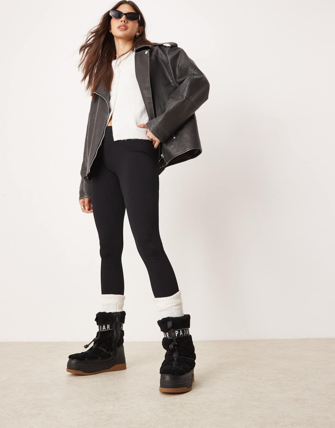 Pajar Janie hi snow boot in black - ASOS Sample Sale EU Store