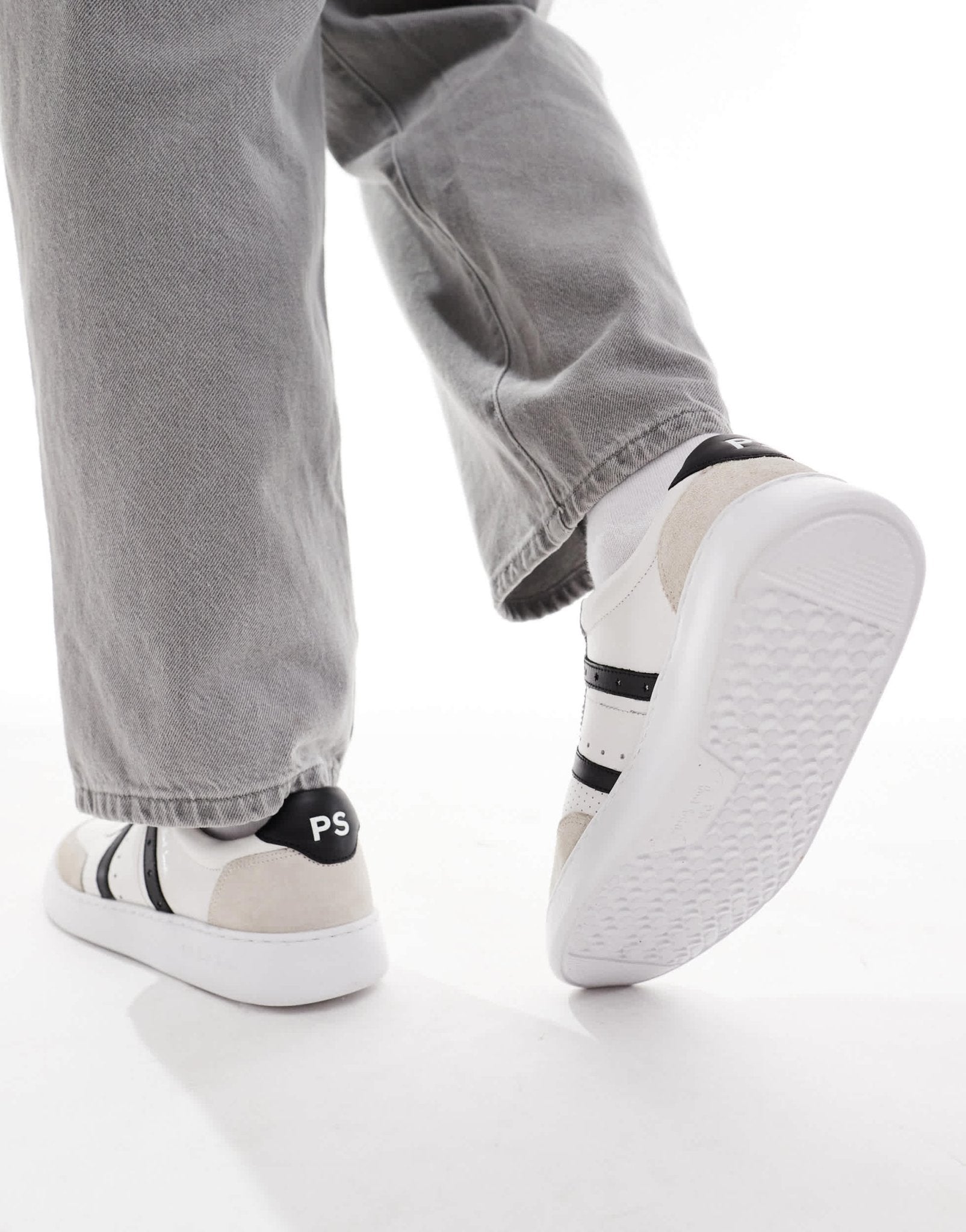 Paul Smith leather logo trainers with side stripe in white - ASOS Sample Sale EU Store