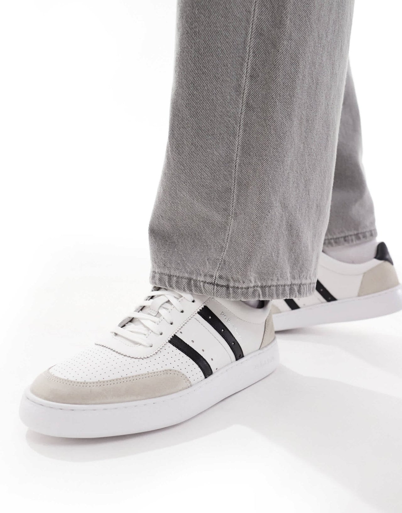 Paul Smith leather logo trainers with side stripe in white - ASOS Sample Sale EU Store