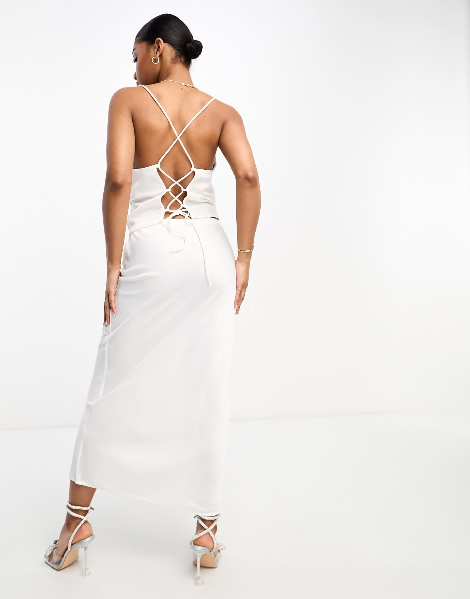 Pieces Bride To Be satin slip midi skirt co - ord in white - ASOS Sample Sale EU Store