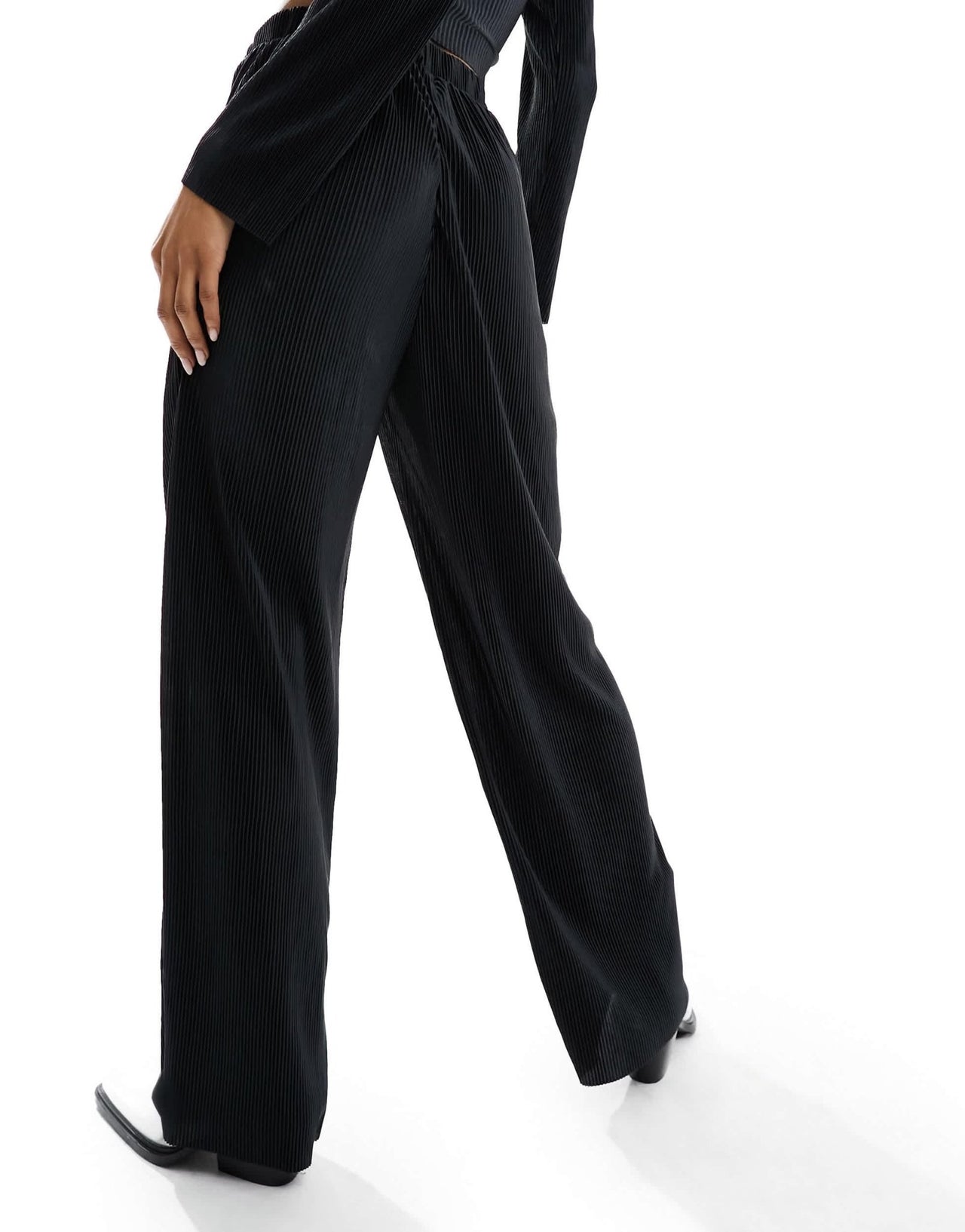 Pieces plisse high wasited wide leg trousers co - ord in black - ASOS Sample Sale EU Store