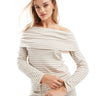Pieces ensemble top bandeau en jersey côtelé à rayures beige