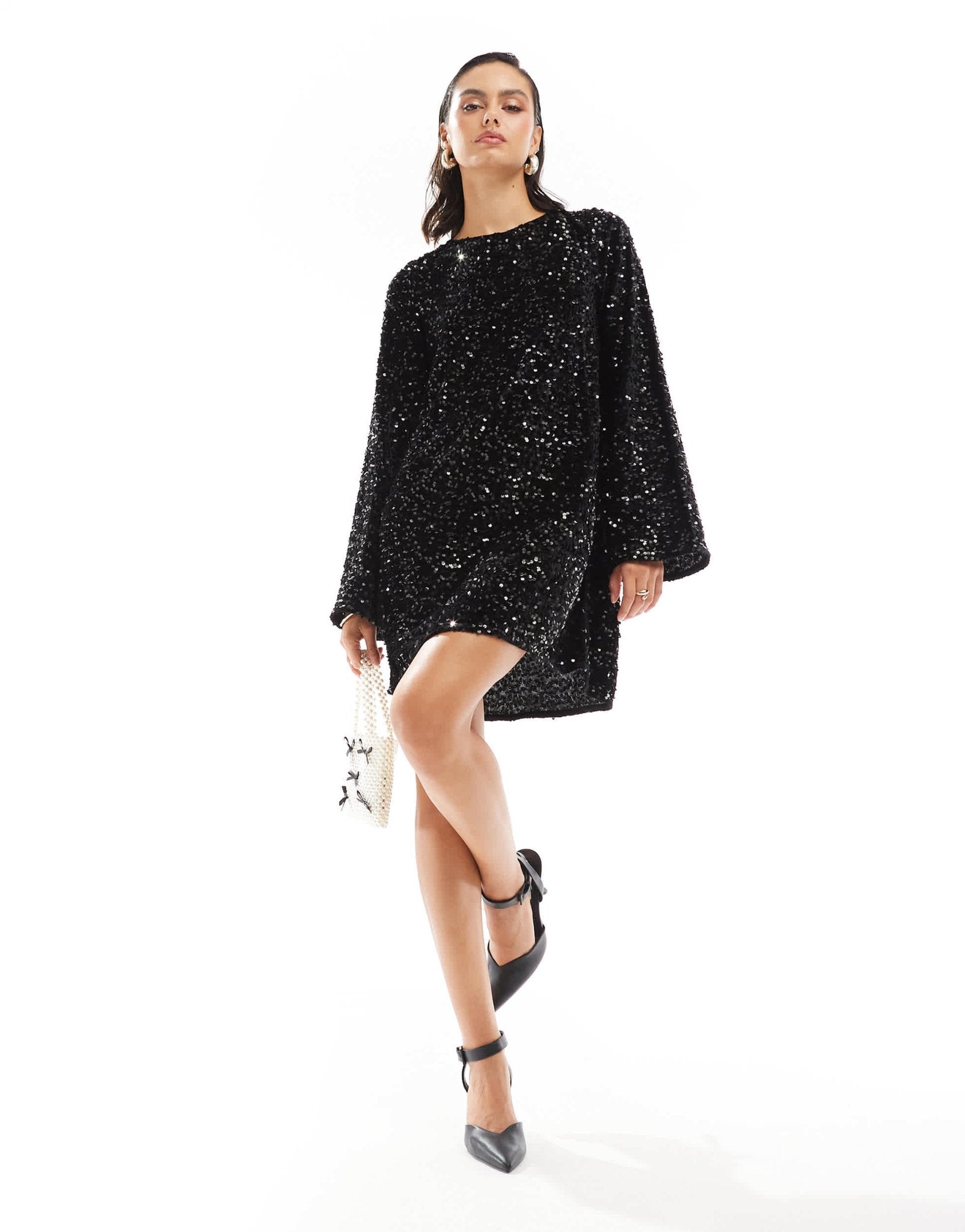 Pieces sequin mini dress with ribbon bow back in black - ASOS Sample Sale EU Store