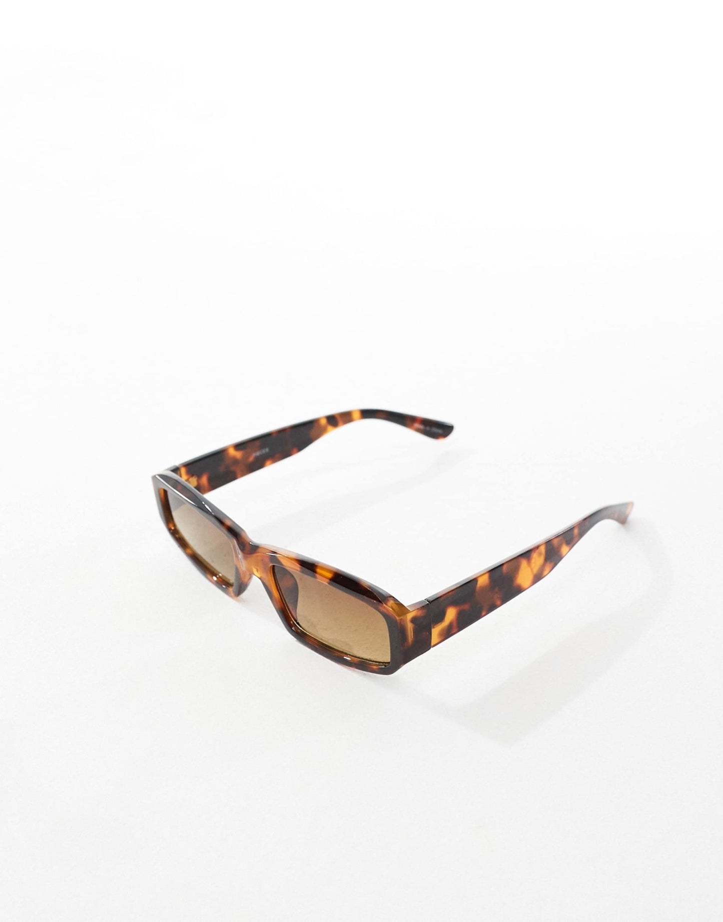 Pieces slim rectangular frame sunglasses with brown tint lense in tortoiseshell - ASOS Sample Sale EU Store