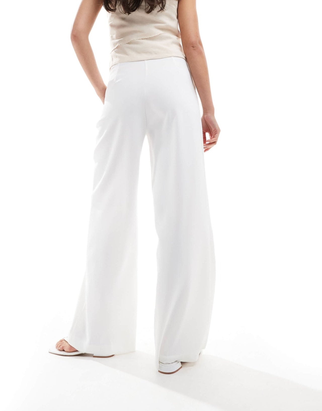 Pimkie tailored front seam wide leg trousers in white - ASOS Sample Sale EU Store