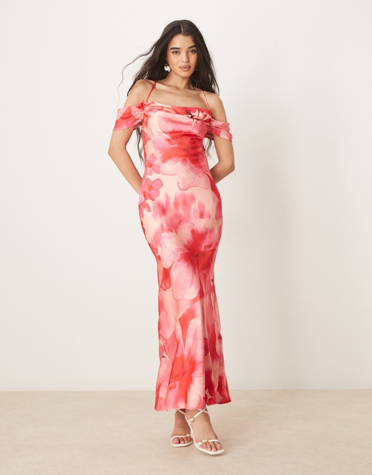 Pretty Lavish asymmetric cold shoulder slip maxi dress in pink and red floral - ASOS Sample Sale EU Store
