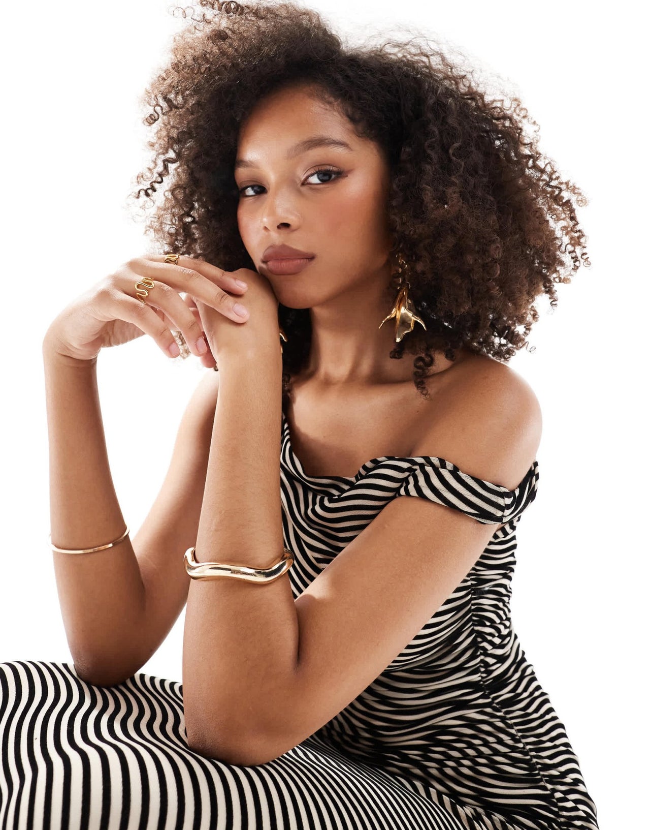 Pretty Lavish asymmetric knot maxi dress in black and cream - ASOS Sample Sale EU Store