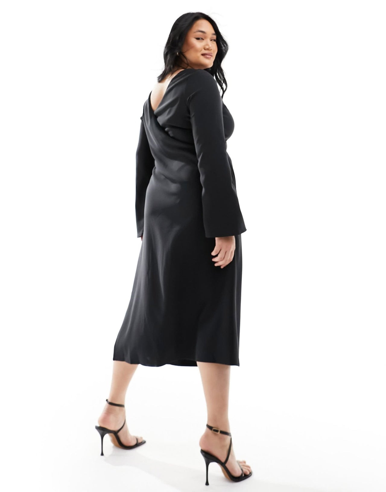 Pretty Lavish Curve long sleeve midaxi dress in black - ASOS Sample Sale EU Store