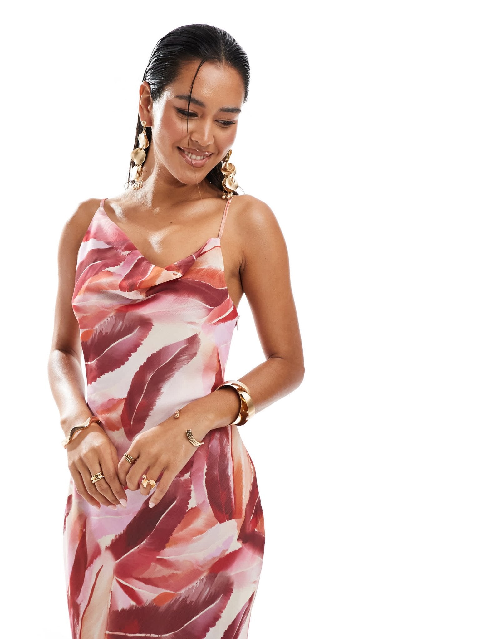Pretty Lavish Keisha cowl neck maxi dress in feather print - ASOS Sample Sale EU Store