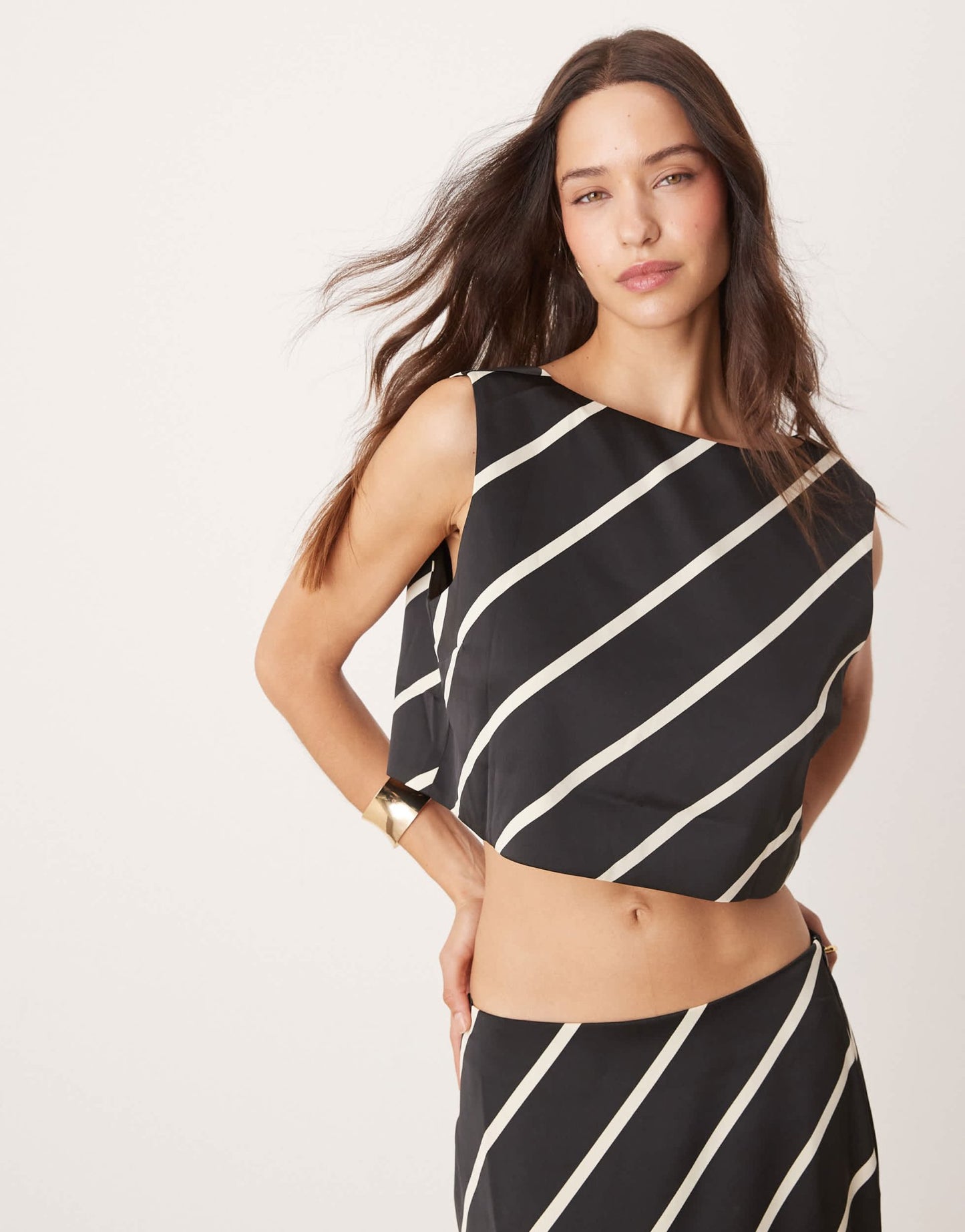 Pretty Lavish tied top co - ord in black stripe print - ASOS Sample Sale EU Store