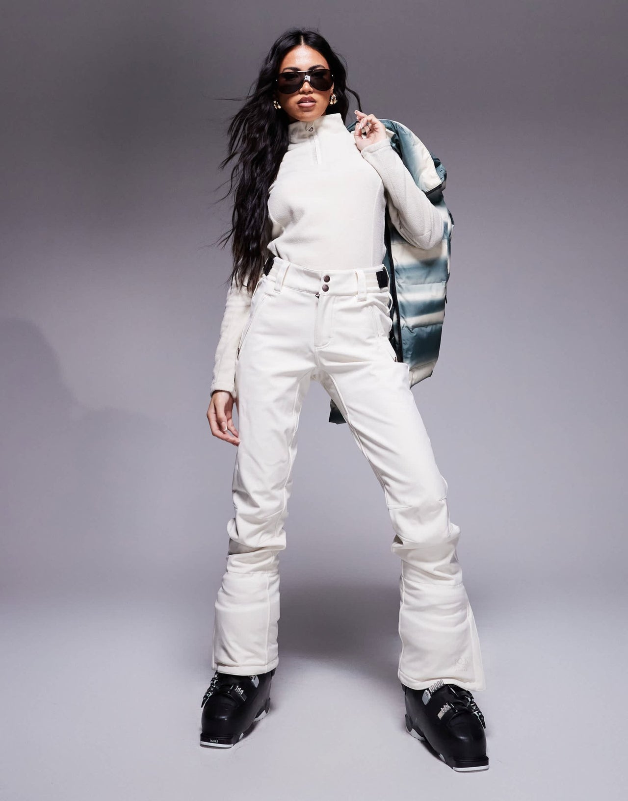 Protest Prtrelole slim fit stretch softshell snowpants in off white - ASOS Sample Sale EU Store