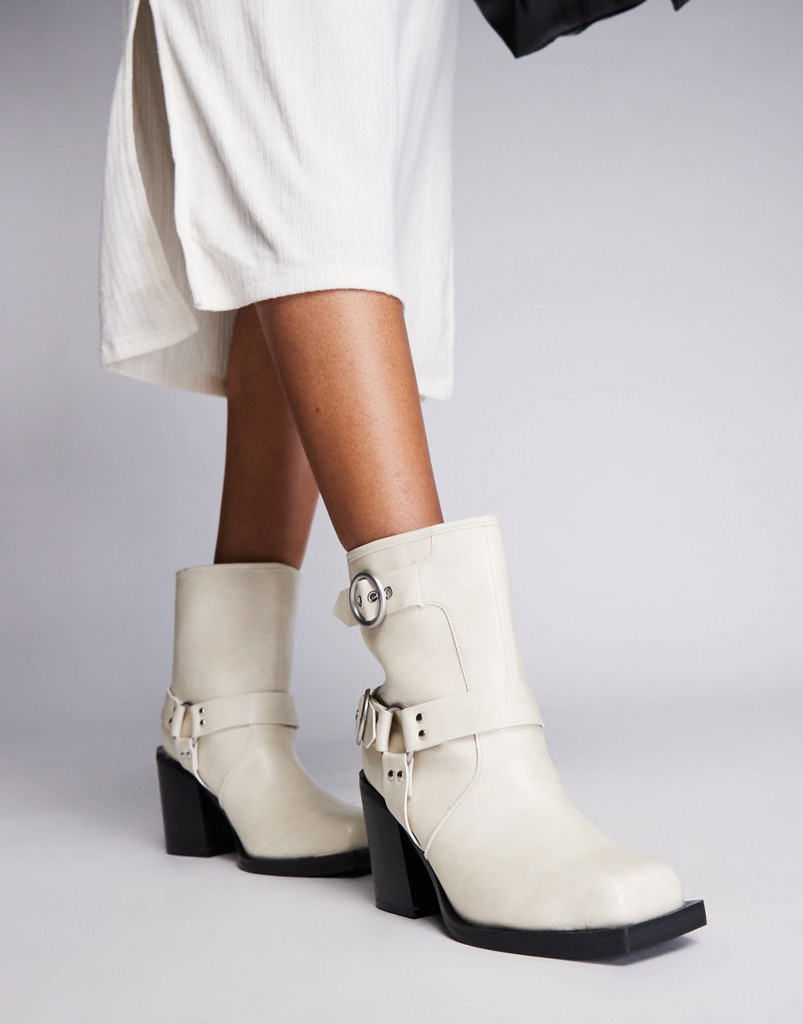Public Desire Wide Fit Freak heeled ankle biker boot in cream - ASOS Sample Sale EU Store