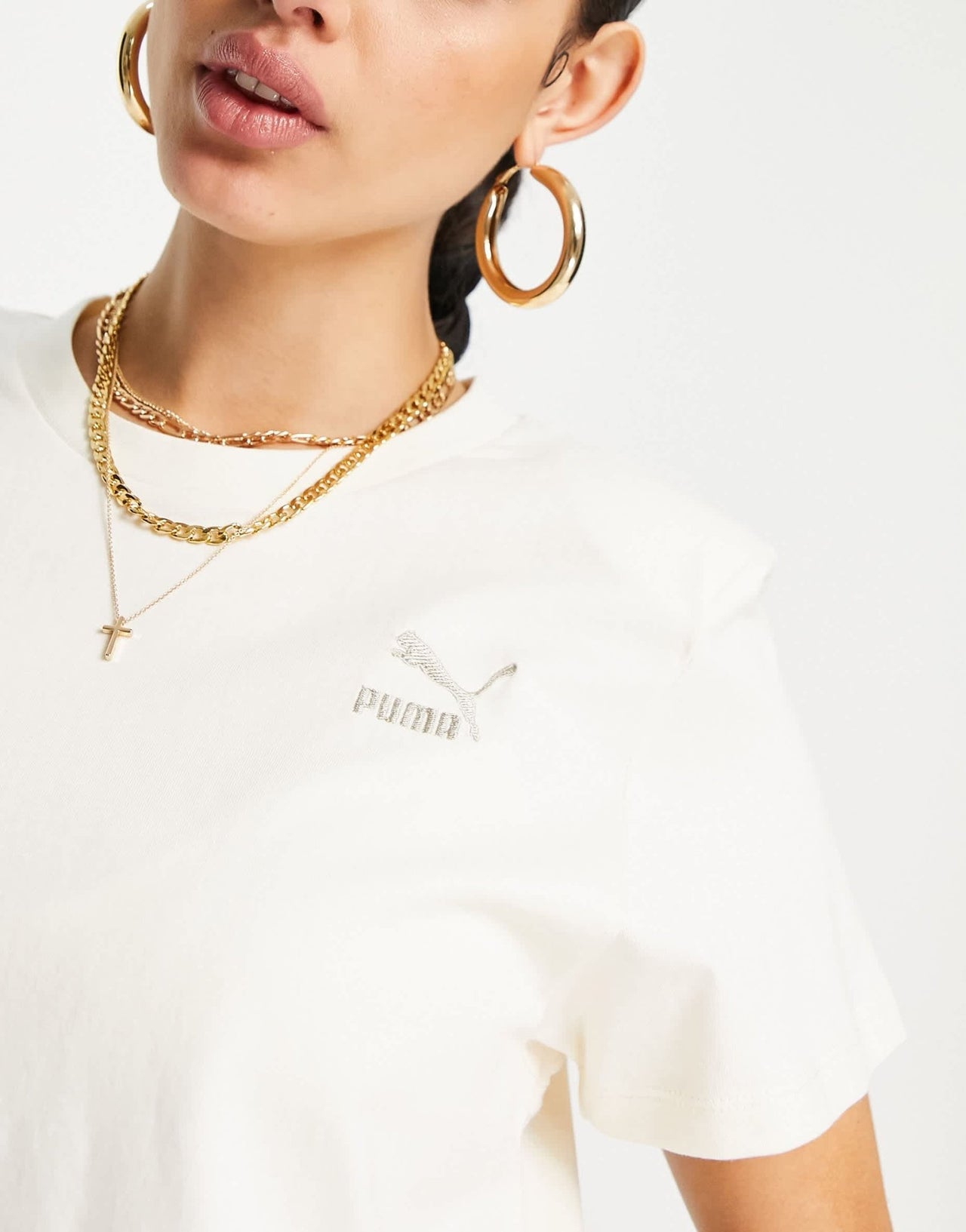 Puma padded shoulder t-shirt in off white - exclusive to asos - ASOS Sample Sale EU Store
