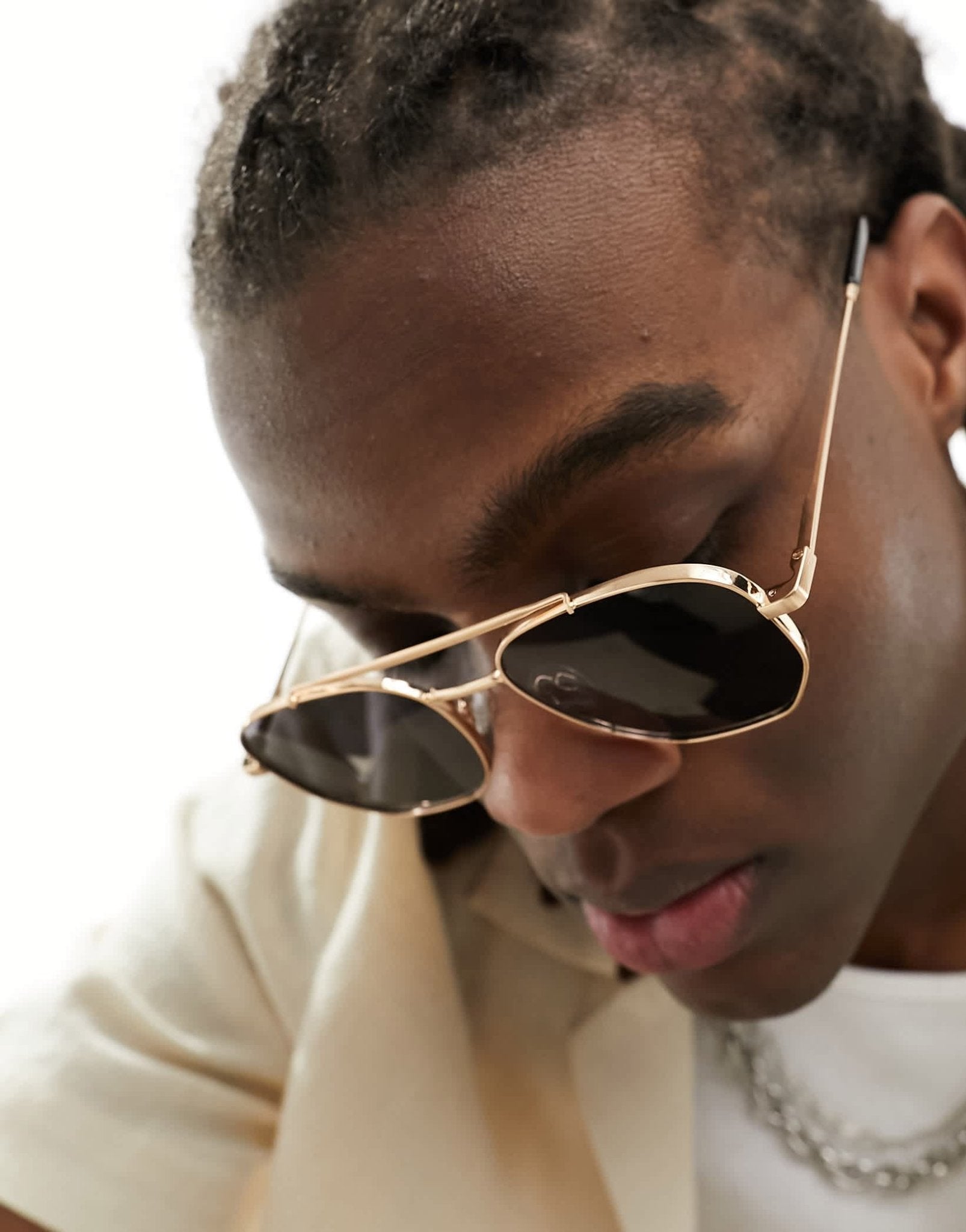 Quay locals only round aviator sunglasses in black polarised - ASOS Sample Sale EU Store