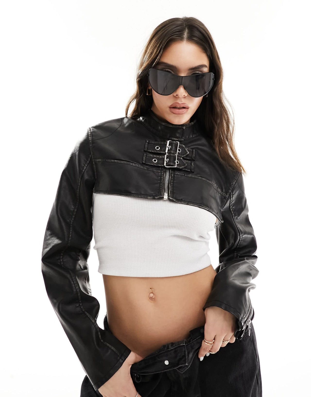 Quay x Guizio balance shield sunglasses in black - ASOS Sample Sale EU Store
