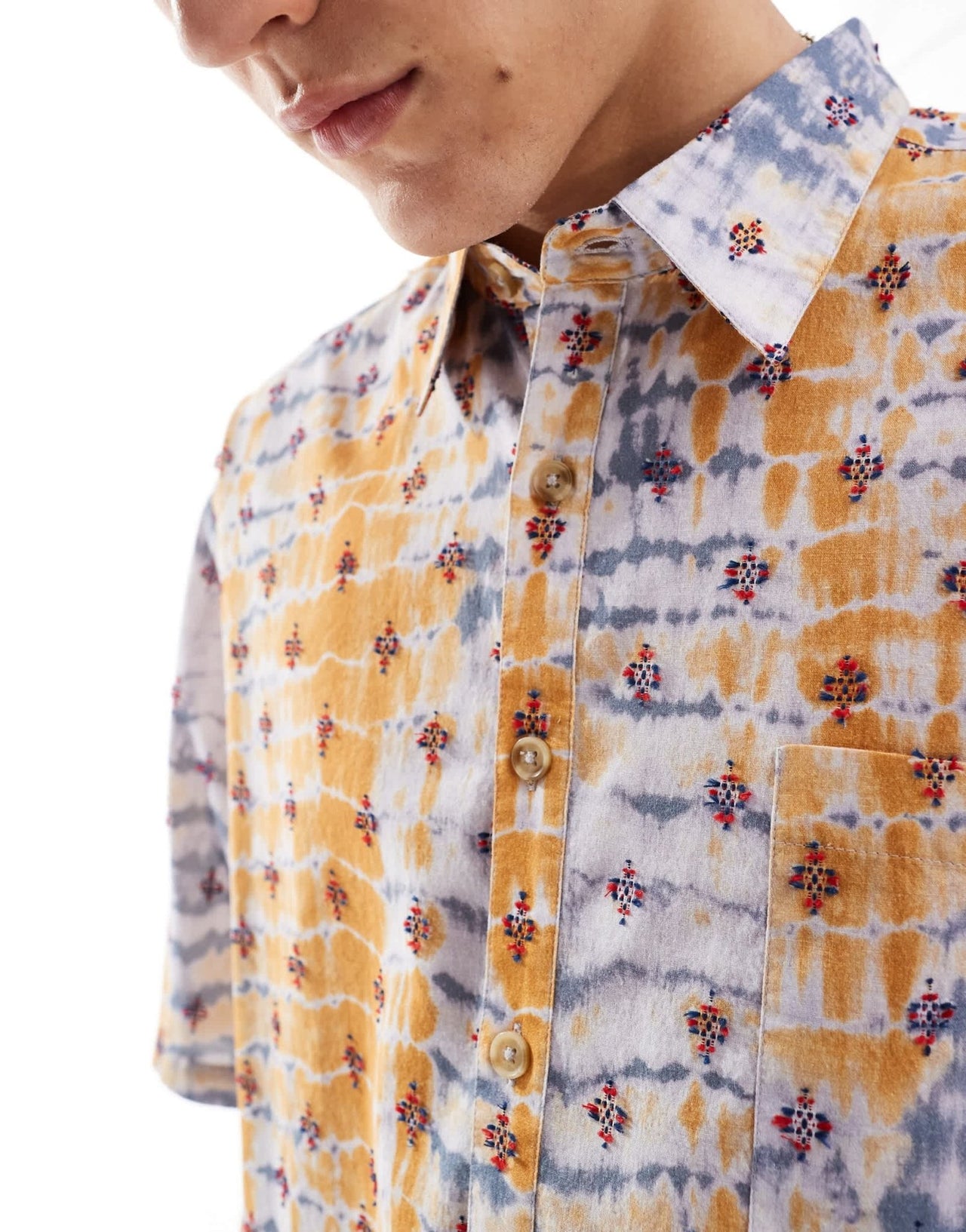 Reclaimed Vintage cropped boxy shirt in faded floral print - ASOS Sample Sale EU Store