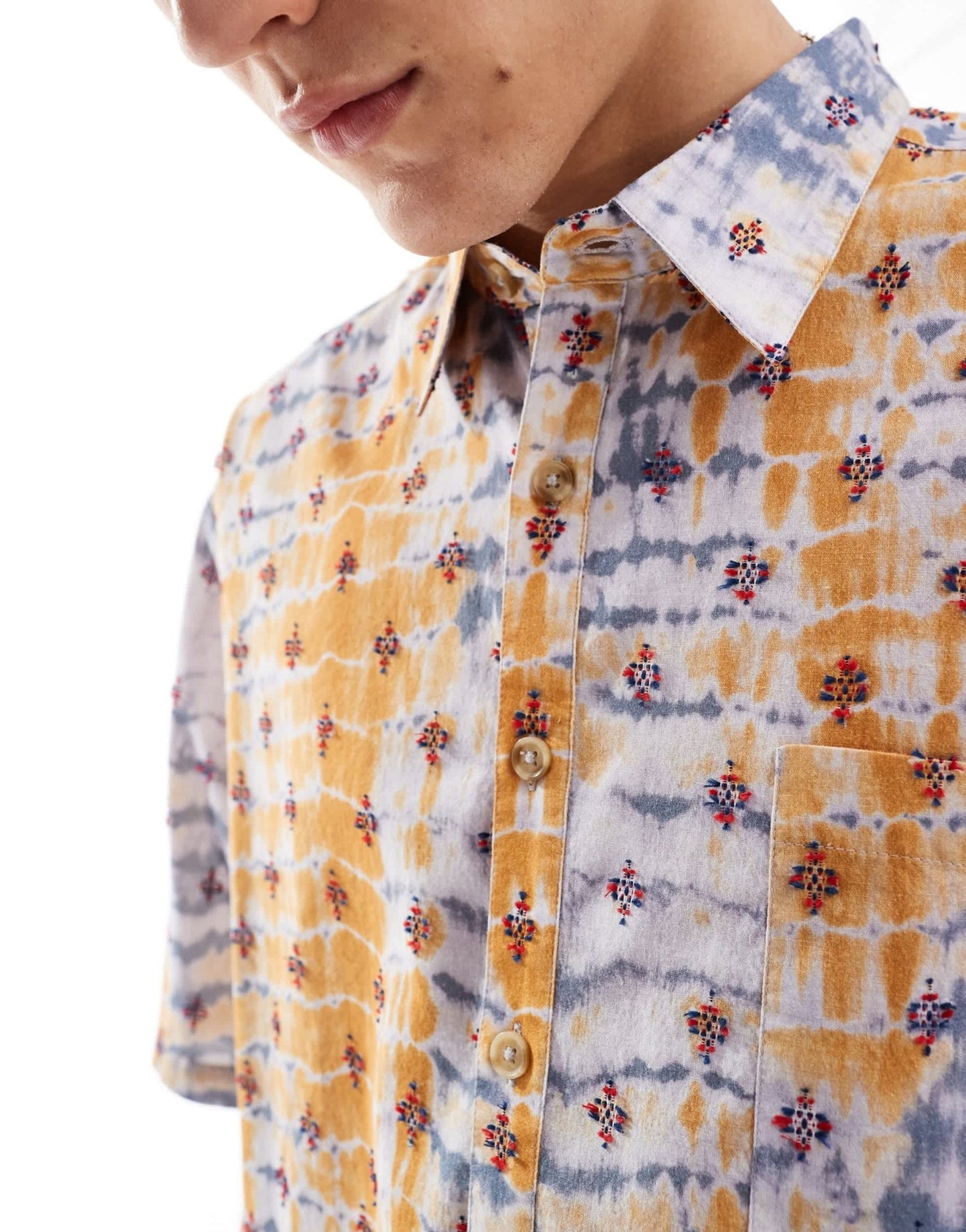 Reclaimed Vintage cropped boxy shirt in faded floral print - ASOS Sample Sale EU Store