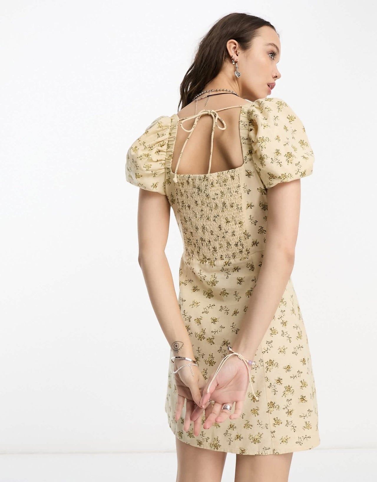 Reclaimed Vintage linen tea dress in floral print with tie front and back - ASOS Sample Sale EU Store
