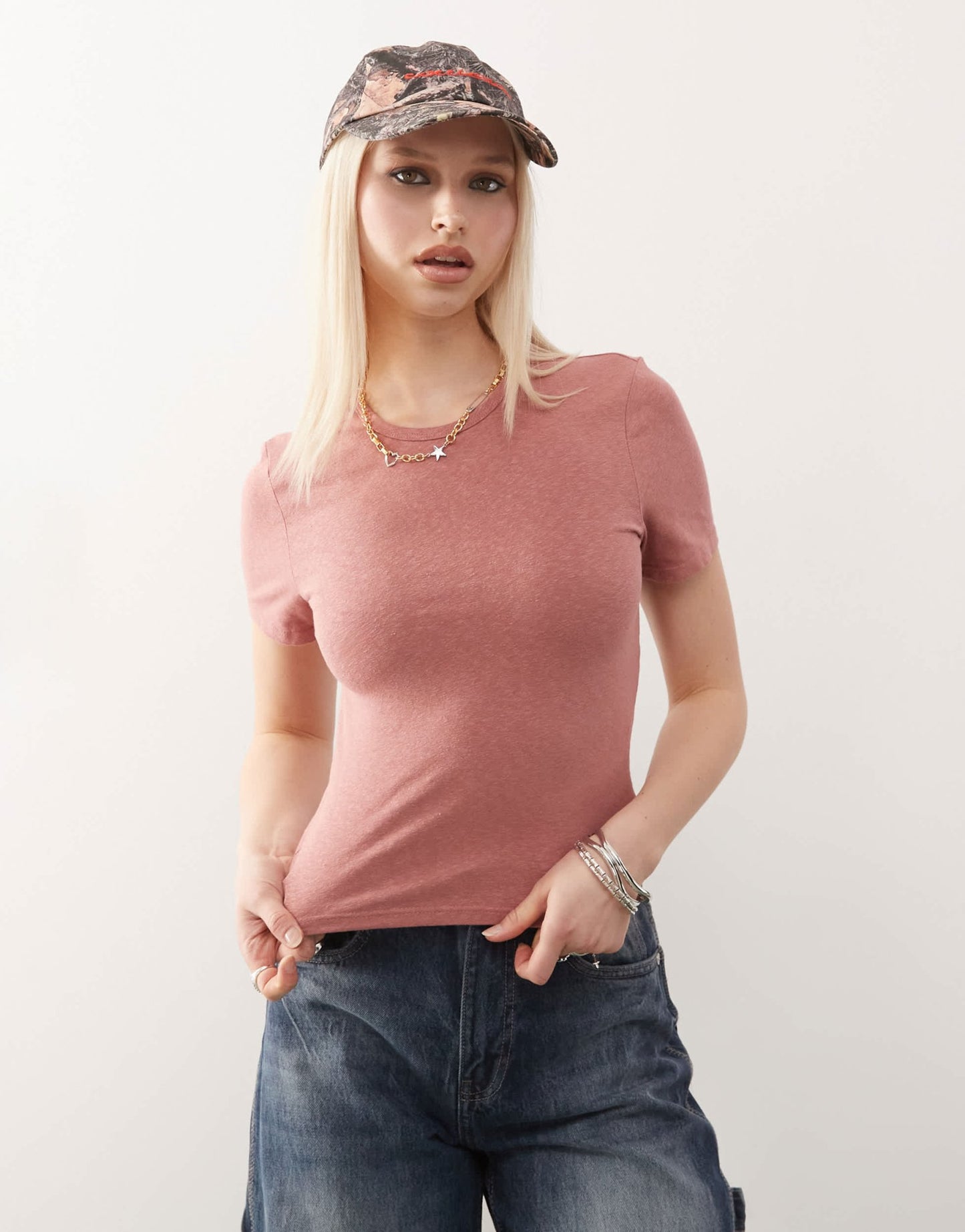 Reclaimed Vintage slim fit baby t-shirt in pink - ASOS Sample Sale EU Store