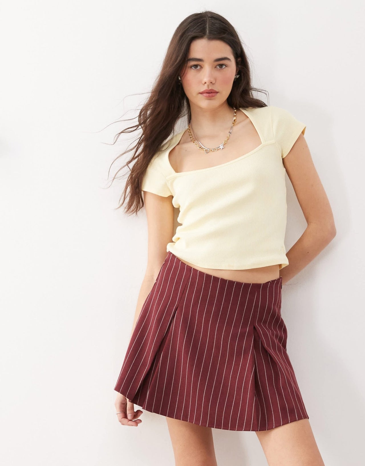 Reclaimed Vintage square neck fitted t-shirt in butter yellow - ASOS Sample Sale EU Store